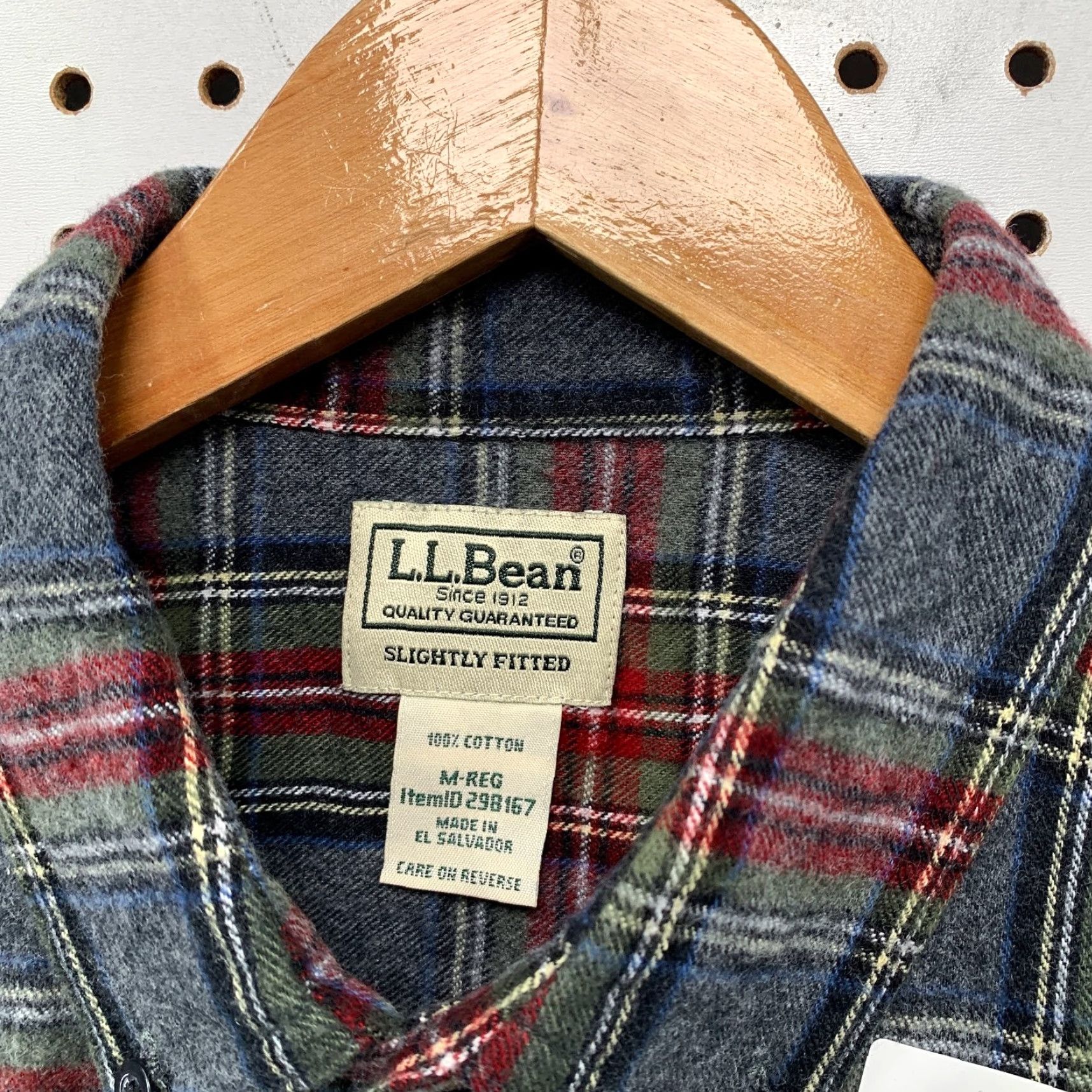 Vintage L.L. Bean Flannel Shirt Mens M Gray Red Plaid Long Sleeve Button-Up Casual Winter Fall Outdoor Size US M / EU 48-50 / 2 - 5 Thumbnail