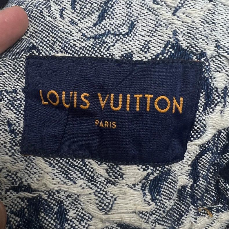Louis Vuitton LOUIS VUITTON Floral denim jacket 2501-Nextarrow Size US M / EU 48-50 / 2 - 3 Thumbnail