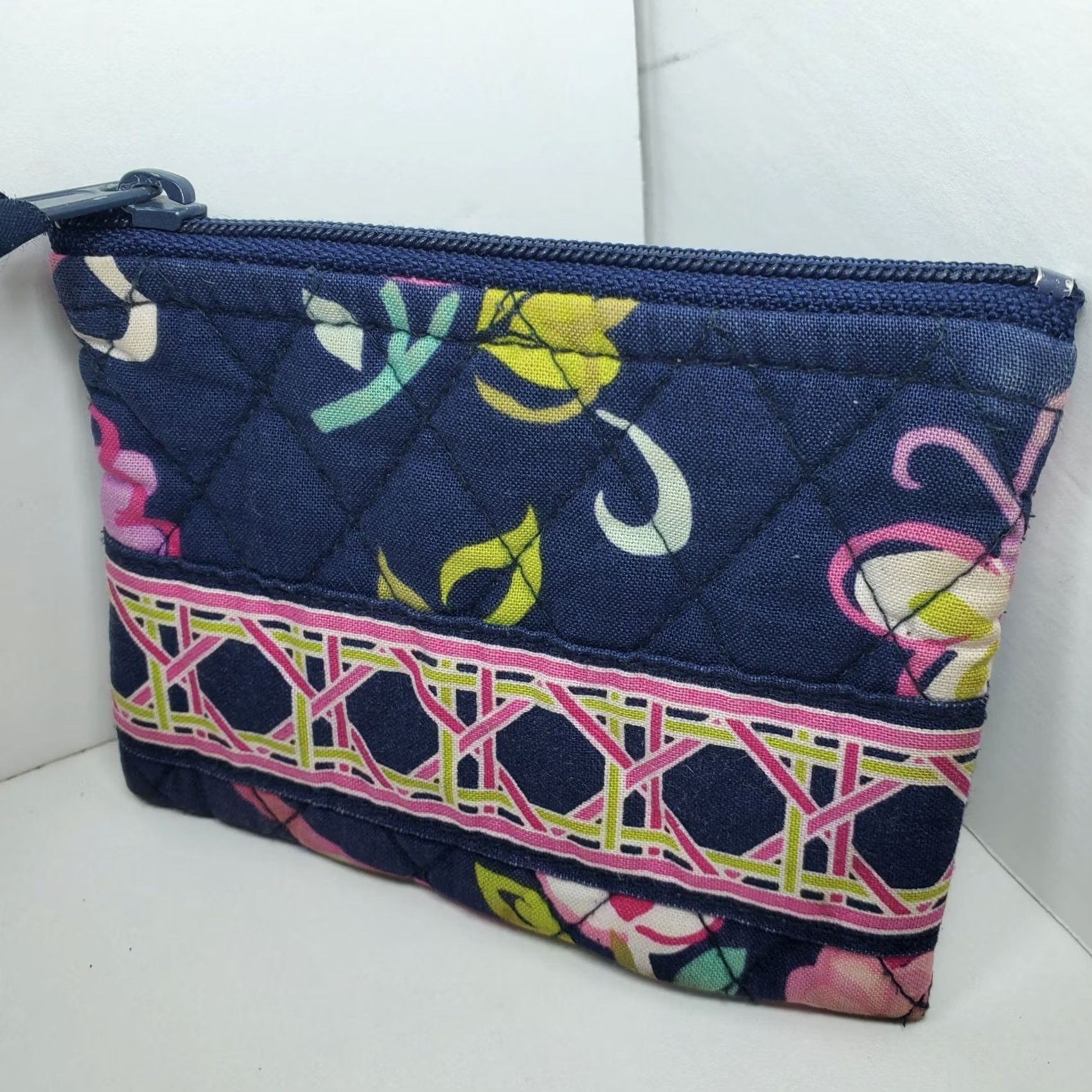 Vera Bradley VINTAGE Vera Bradley Floral Blue Pink Small Zip Coin Purse Women Size ONE SIZE - 4 Thumbnail