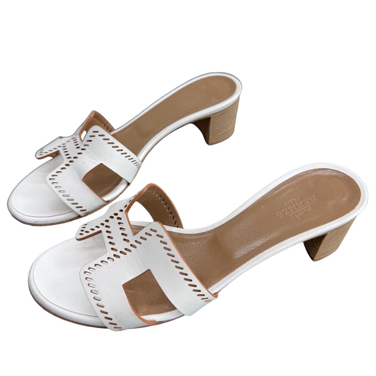 Hermes Hermes Oasis Perforated Sandals White 35.5 Size US 5.5 / IT 35.5 - 1 Thumbnail