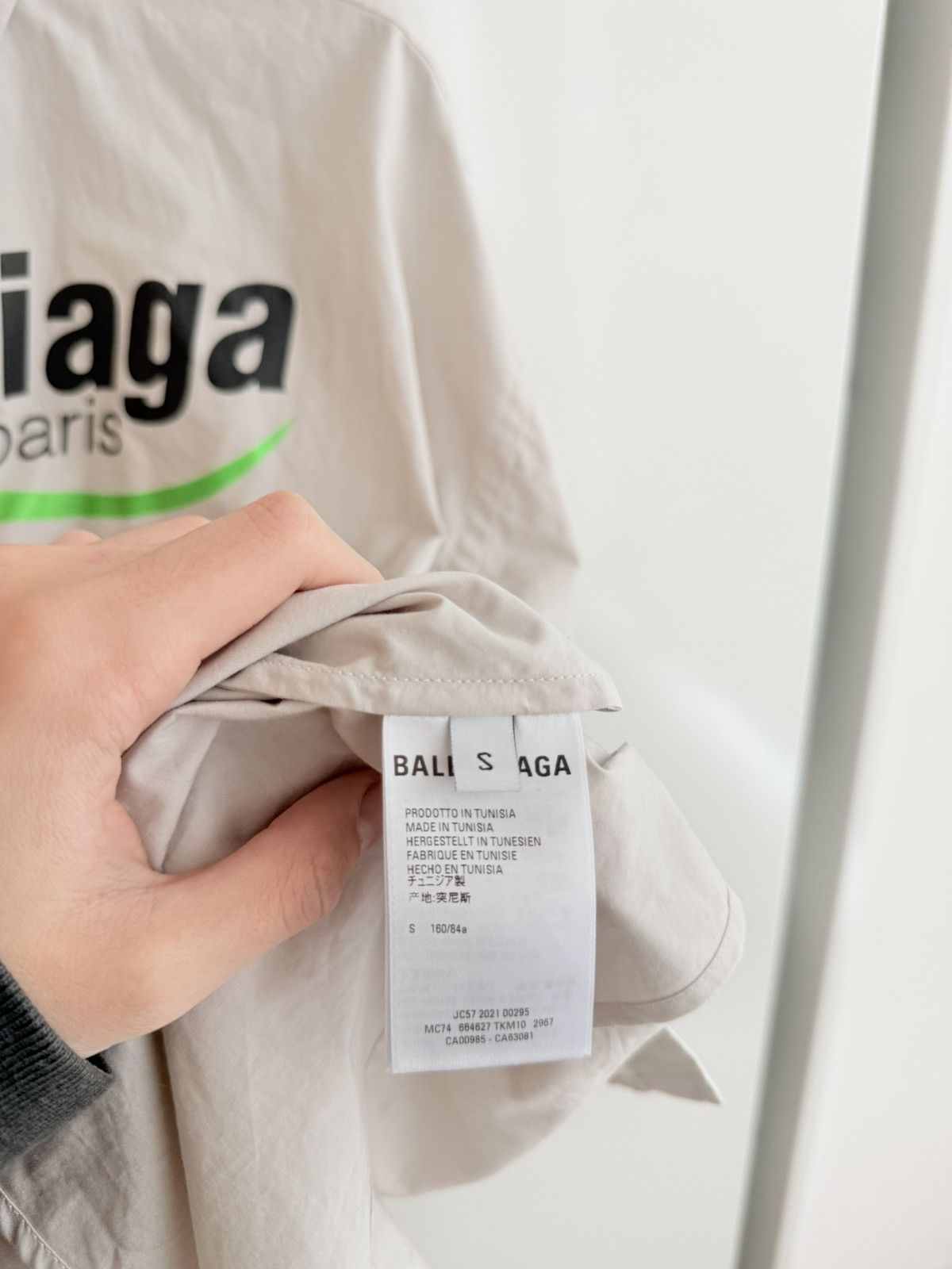 Balenciaga Balenciaga Environmental Short Sleeves Shirt Size US S / EU 44-46 / 1 - 4 Thumbnail
