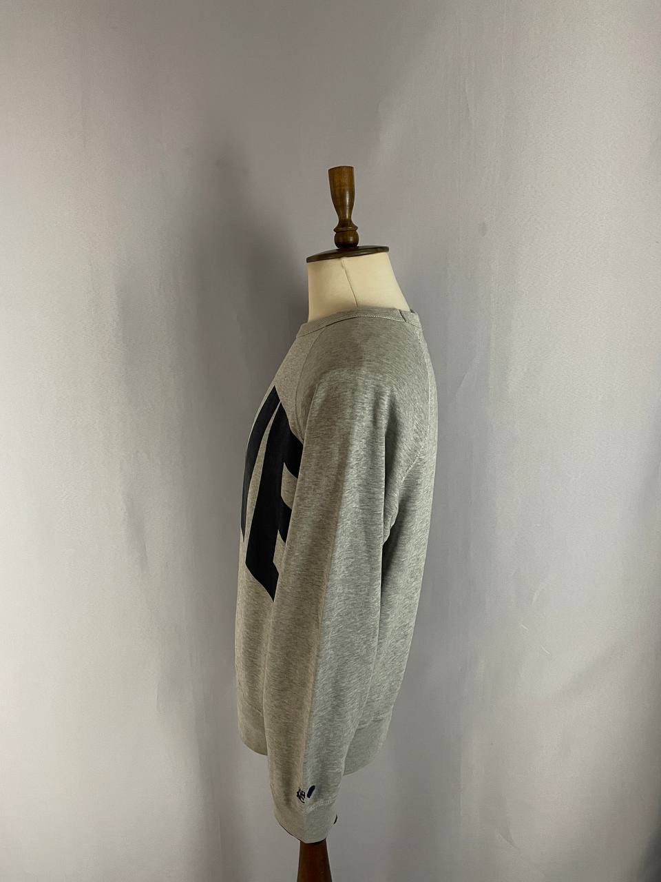 Acne Studios Acne Studios LOVE Crewneck Sweatshirt Grey Size US L / EU 52-54 / 3 - 4 Thumbnail