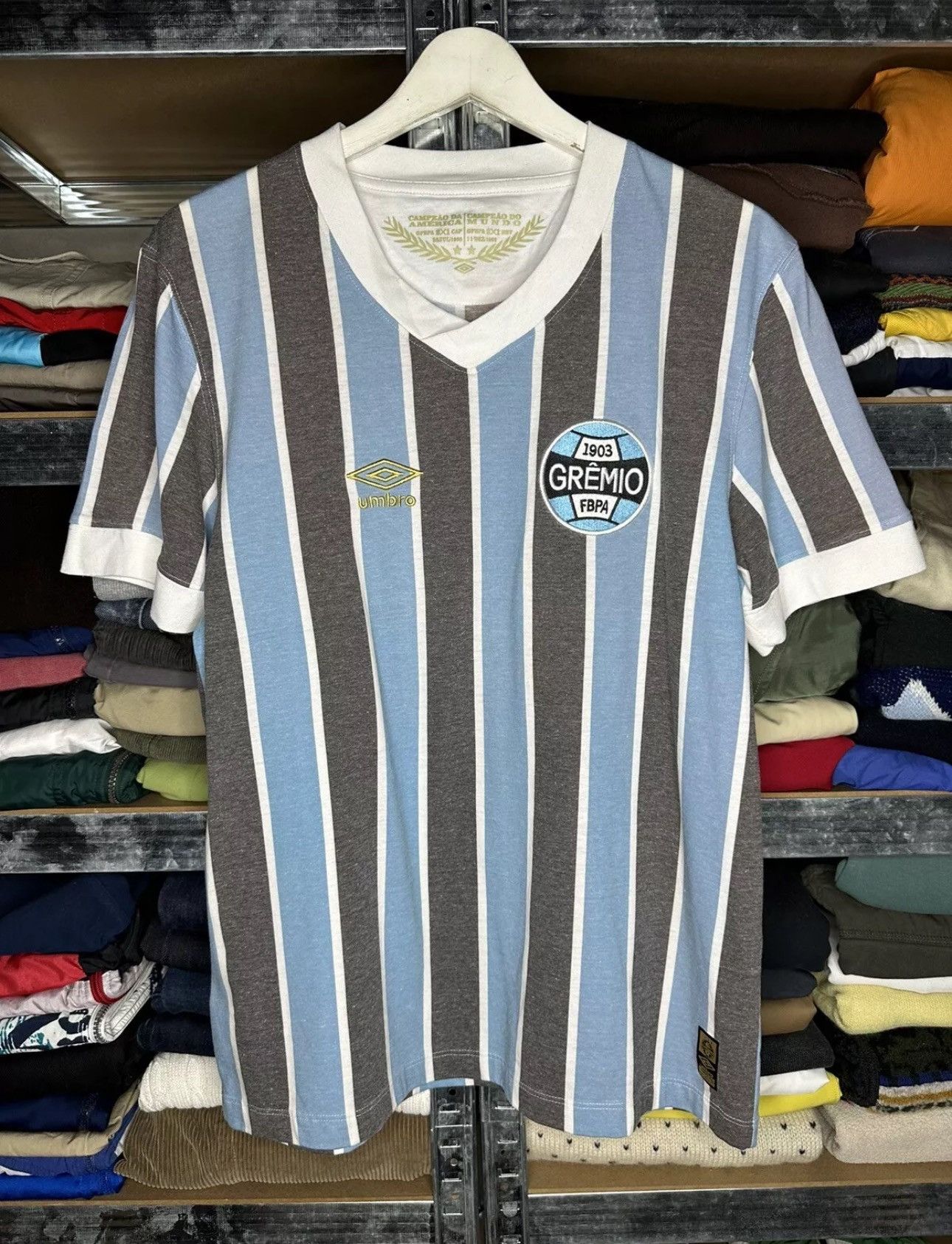 Umbro Official Umbro Camisa MASC Gremio 1983 Retro # 7 Jersey Size US M / EU 48-50 / 2 - 1 Thumbnail