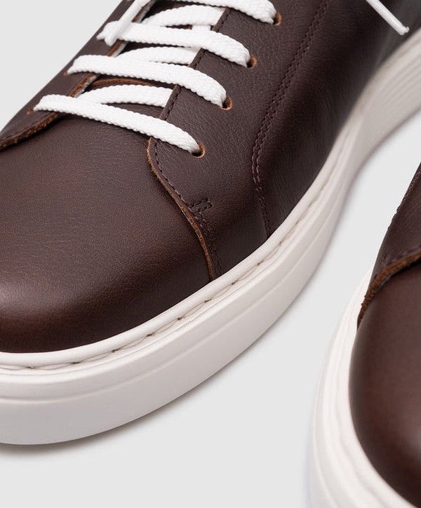 Brunello Cucinelli Brunello Cucinelli Men’s Leather Sneakers, New $1400 Size US 9 / EU 42 - 2 Thumbnail