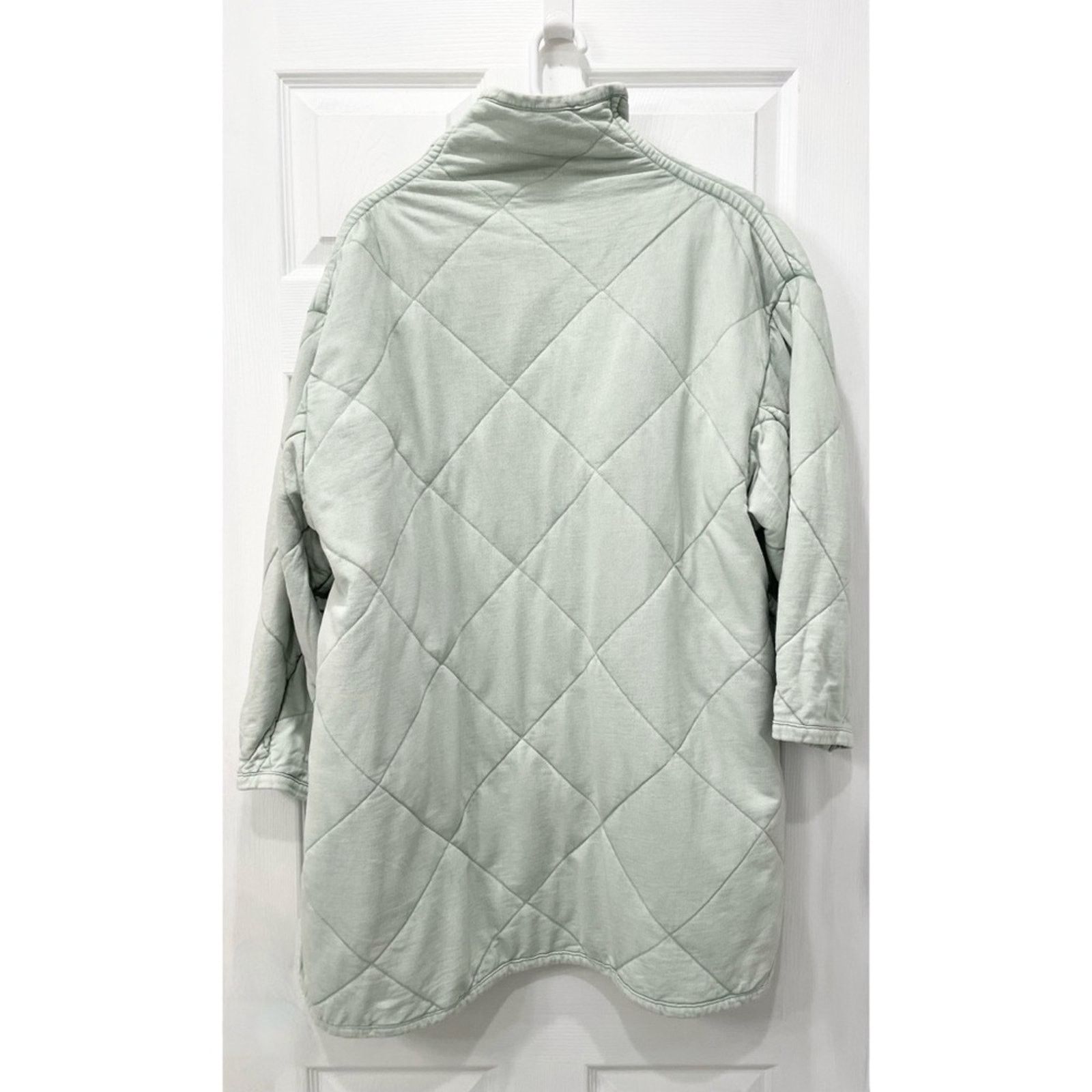 Urban Outfitters Urban Outfitters 🌺 Out From Under Aurora Quilted Jacket Size S / US 4 / IT 40 - 2 Thumbnail