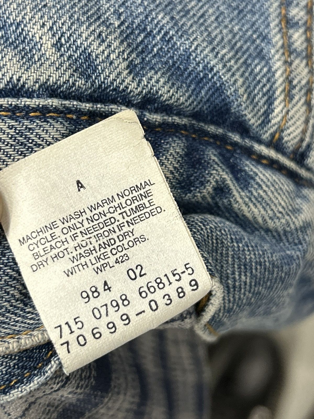 Levi's Vintage 90s Levis denim jacket medium wash Size US XL / EU 56 / 4 - 5 Thumbnail