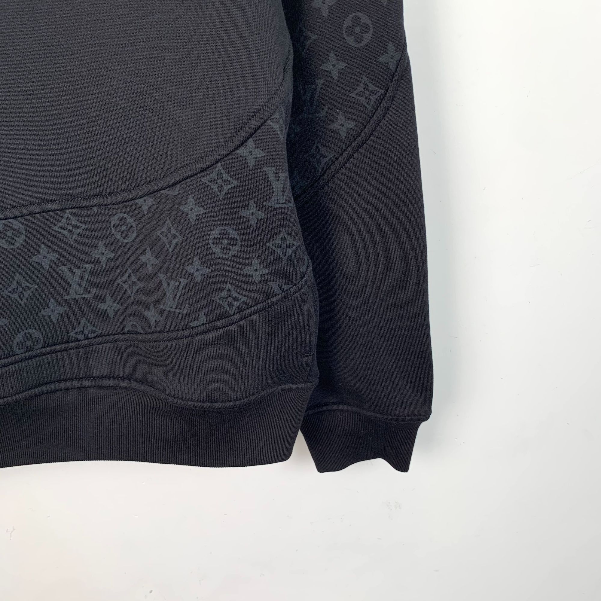 Louis Vuitton Louis Vuitton Black Monogram Logo Print Cotton Hoodie Sweats Size S / US 4 / IT 40 - 4 Thumbnail