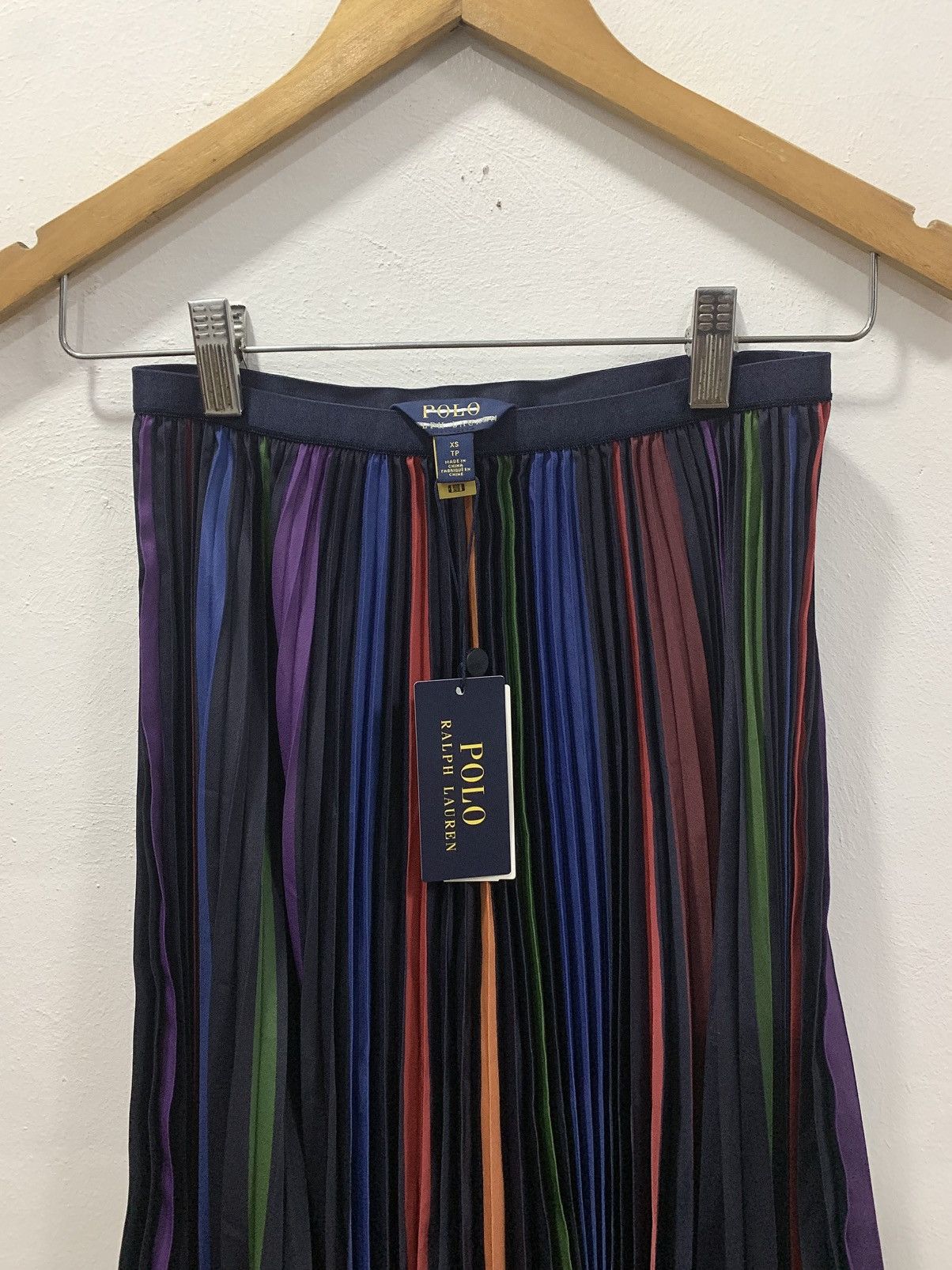 Polo Ralph Lauren POLO RALPH LAUREN STRIPED PLEATED CREPE HANDKERCHIEF SKIRT Size 24" / US 00 / IT 34 - 4 Thumbnail