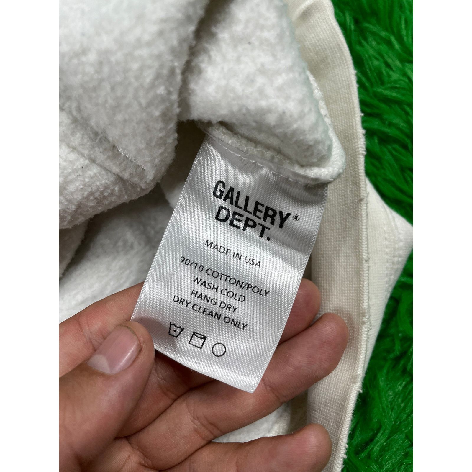Gallery Dept. Gallery Dept Hoodie Stop Being Racist White Red Blue Large Size US L / EU 52-54 / 3 - 4 Thumbnail