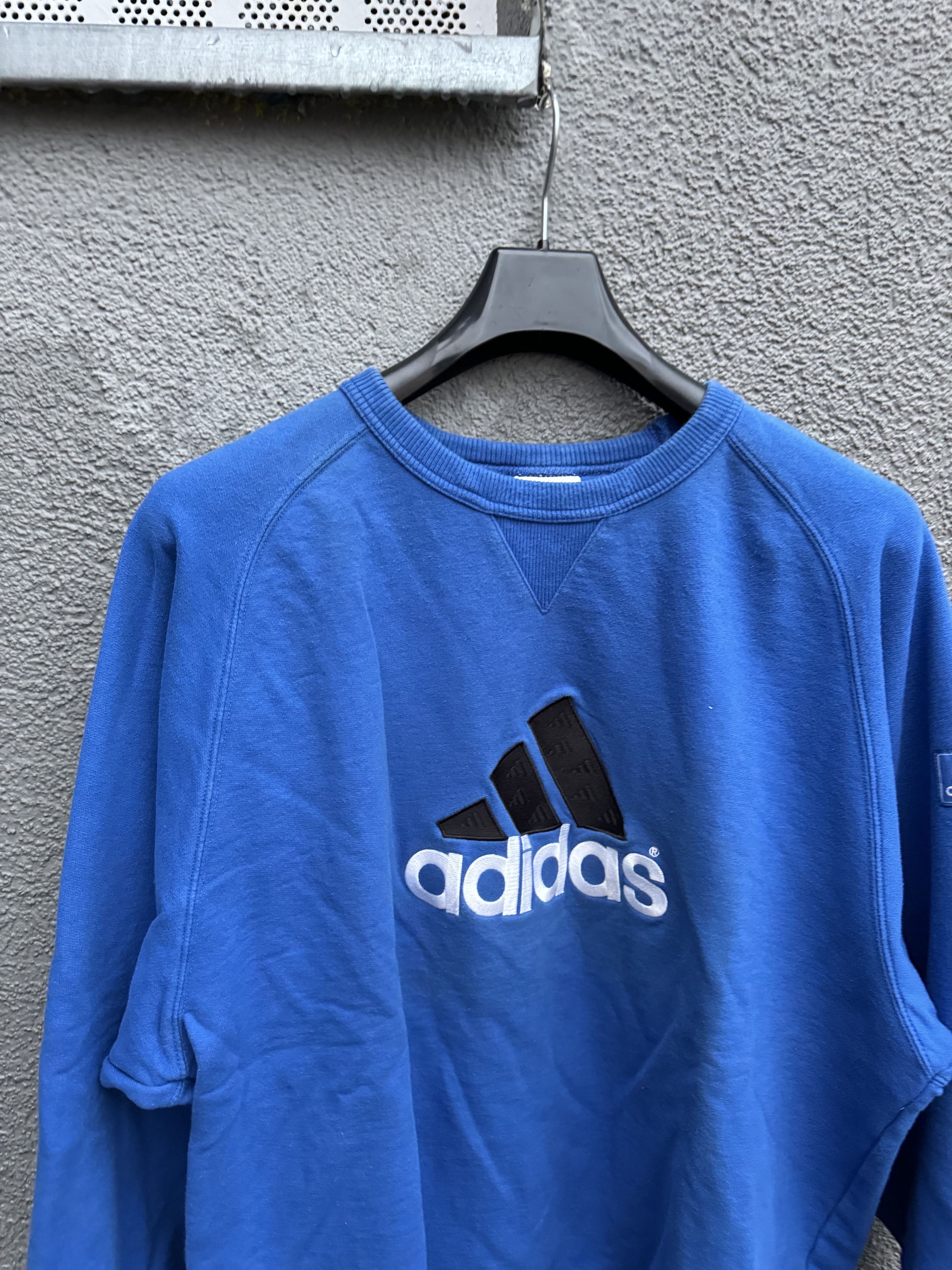 Adidas × Vintage Vintage Adidas Sweatshirt Big Logo Size US L / EU 52-54 / 3 - 2 Thumbnail