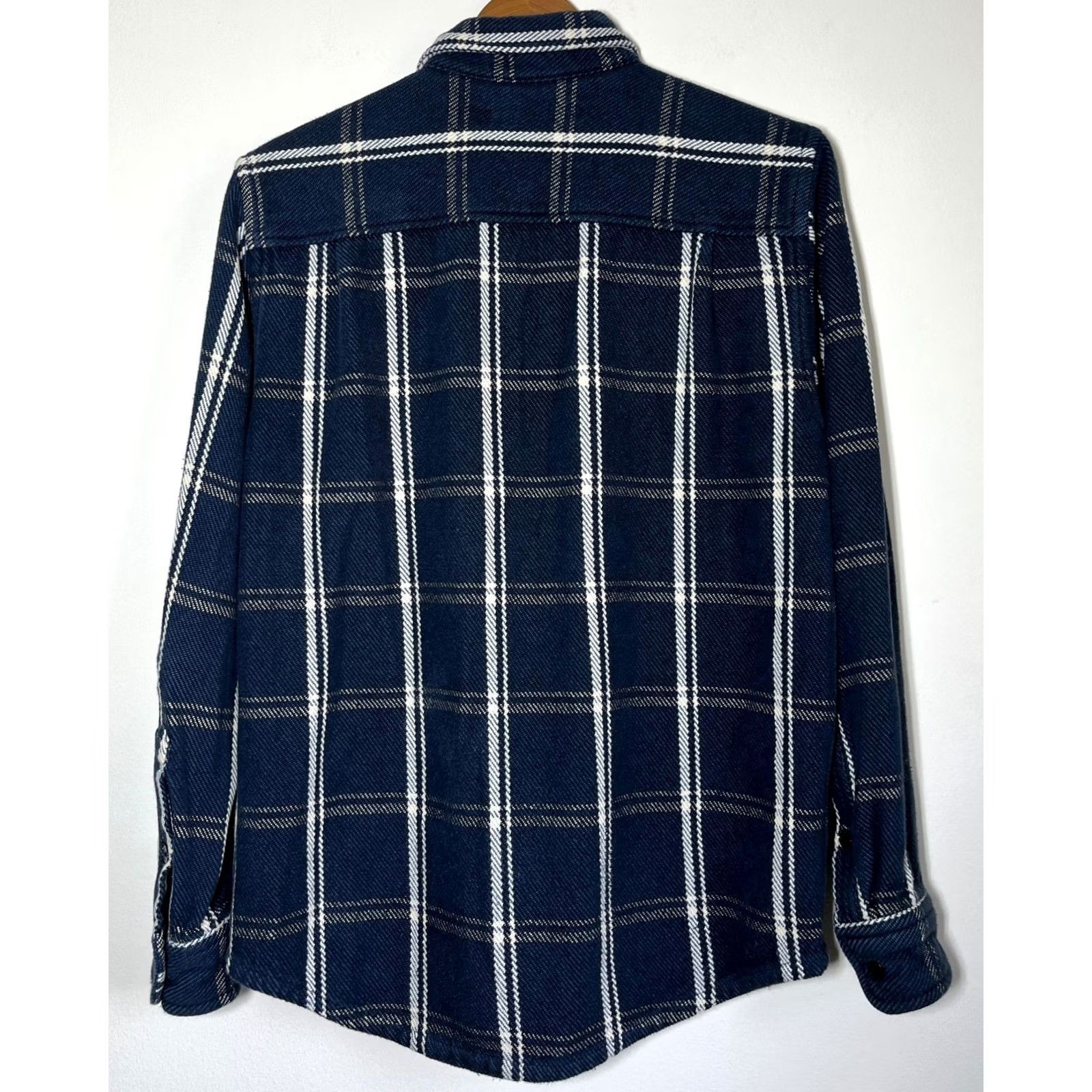 Outerknown Outerknown Men’s Blanket Shirt Plaid 100% Organic Cotton Sz S Navy Blue Button-Up Long Sleeve Pockets Vintage Mens Size US S / EU 44-46 / 1 - 2 Thumbnail