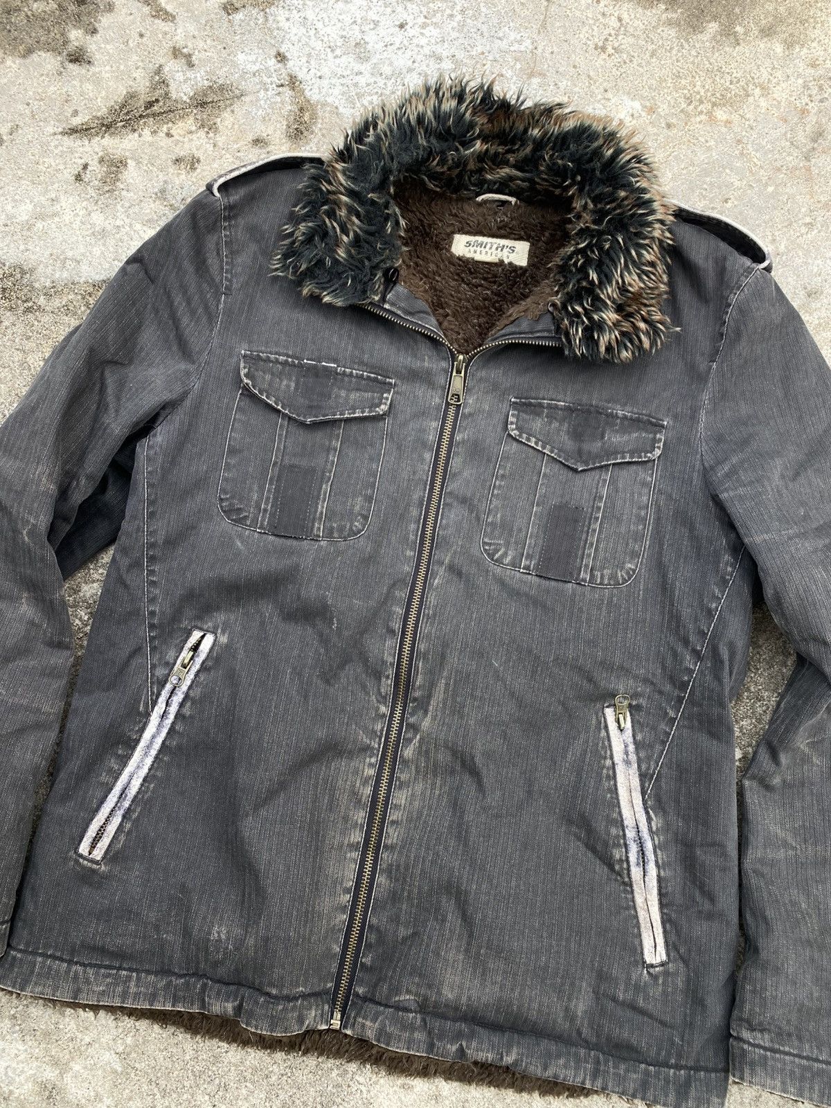 Le Grande Bleu (L.G.B.) Japanese 2000s FurJacket Vkei By Smithsamericana Size US M / EU 48-50 / 2 - 2 Thumbnail