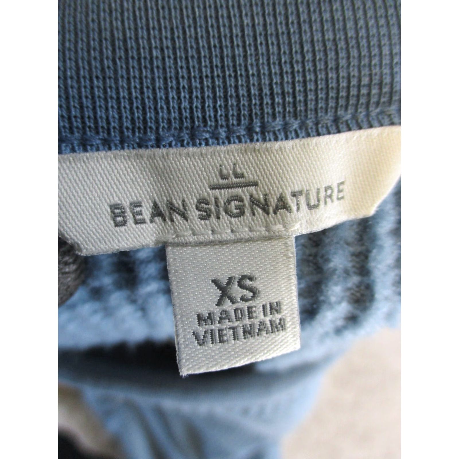 Vintage L.L. Bean Signature Sweater Mens XS Blue Waffle Knit Knitwear Polyester Wool? Size US XS / EU 42 / 0 - 3 Thumbnail