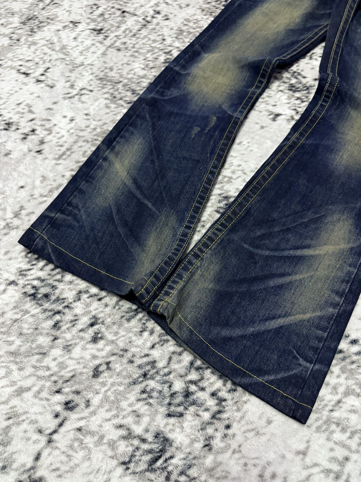 Japanese Brand Lolita Japan Low Rise Mud Wash Embellished Flare Jeans Size US 28 / EU 44 - 10 Thumbnail