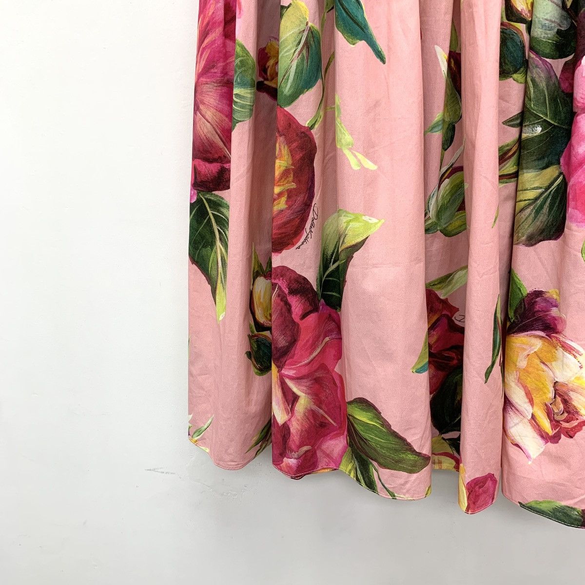 Dolce & Gabbana Dolce&Gabbana Color-block Floral Print Casual Skirt K26WX Size 26" / US 2 / IT 38 - 4 Thumbnail