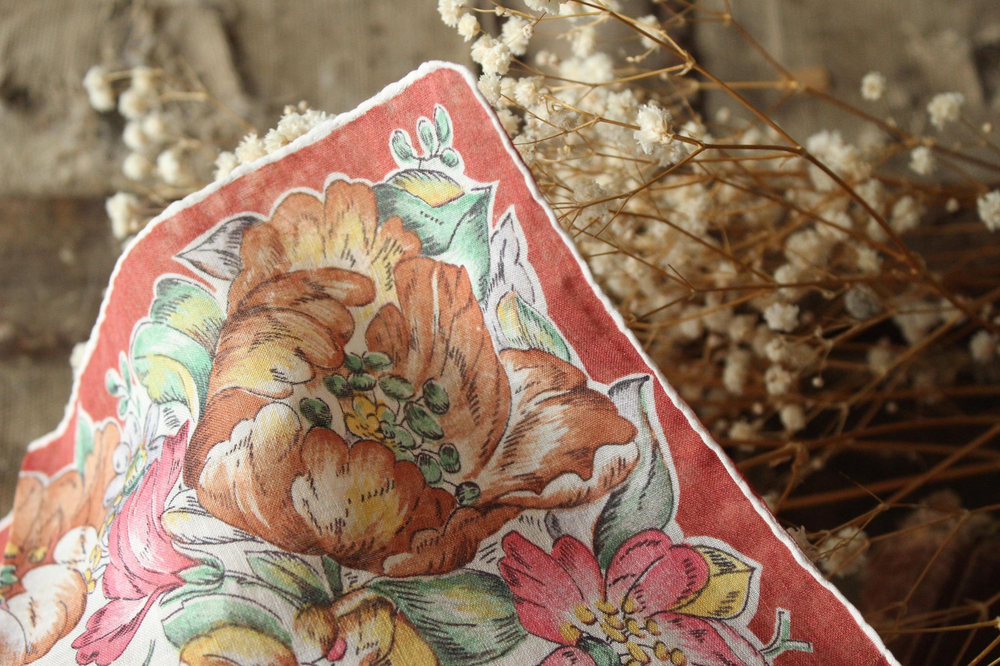 Vintage Vintage Handkerchief, Brown Flower Print Cotton Hanky Size ONE SIZE - 5 Thumbnail