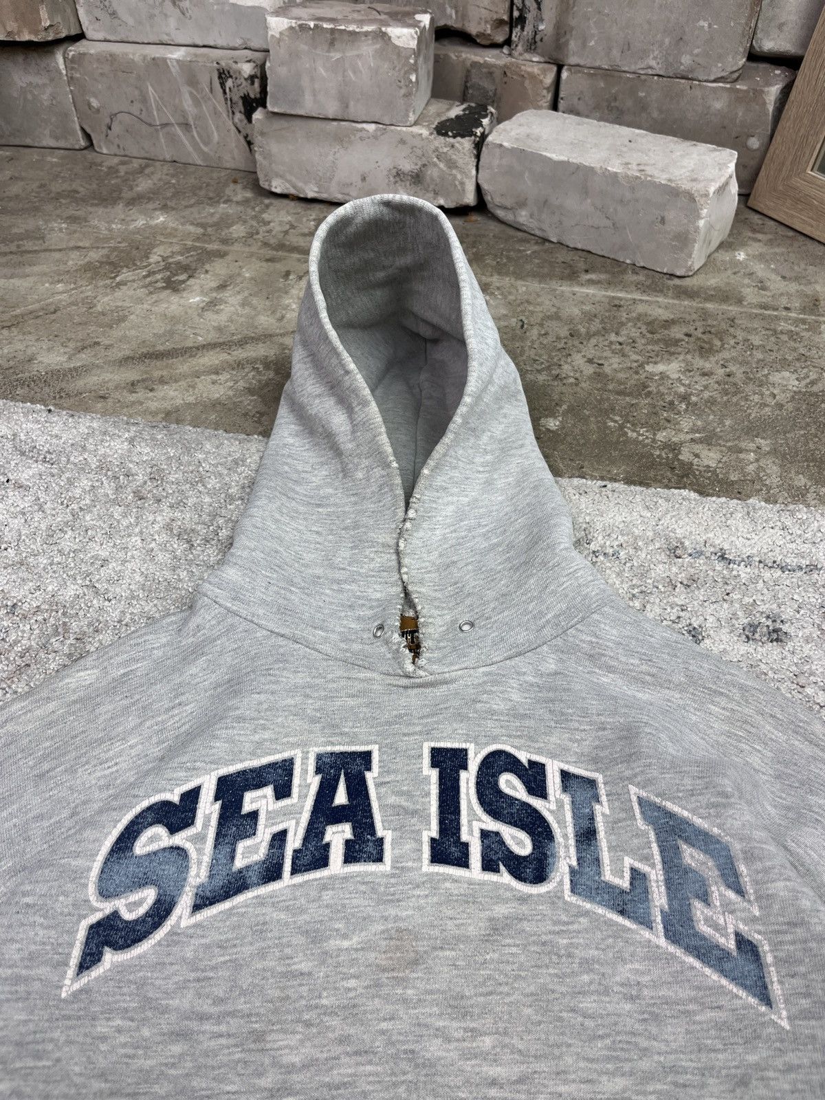Vintage 1990s SEA ISLE NUTMEG VINTAGE HOODIE - 1675 Size US M / EU 48-50 / 2 - 4 Thumbnail