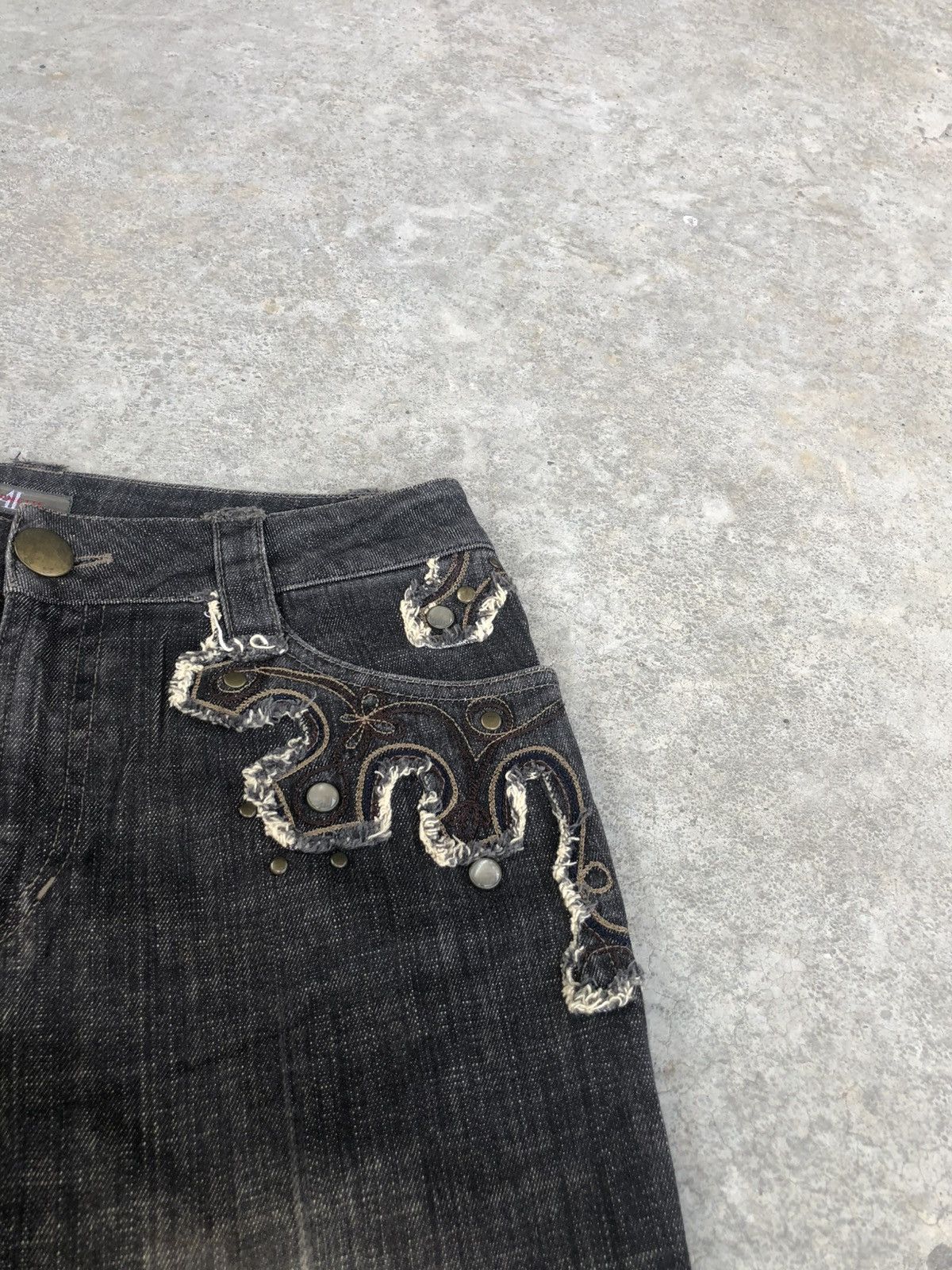 If Six Was Nine Japanese Allumette Flared Jeans Distressed Jeans Size US 28 / EU 44 - 15 Thumbnail