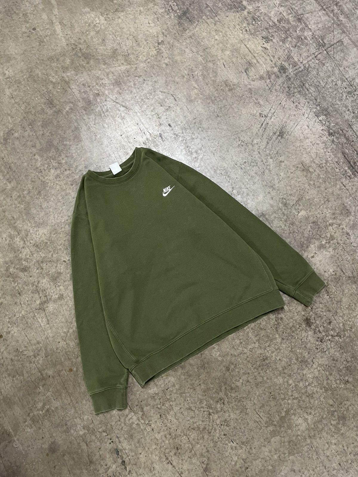 Nike × Vintage Nike essential earth tone crewneck hype rare streetwear boxy Size US L / EU 52-54 / 3 - 1 Thumbnail