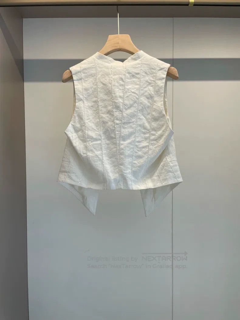 Loro Piana Loro Piana White sequin linen vest Size S / US 4 / IT 40 - 2 Thumbnail
