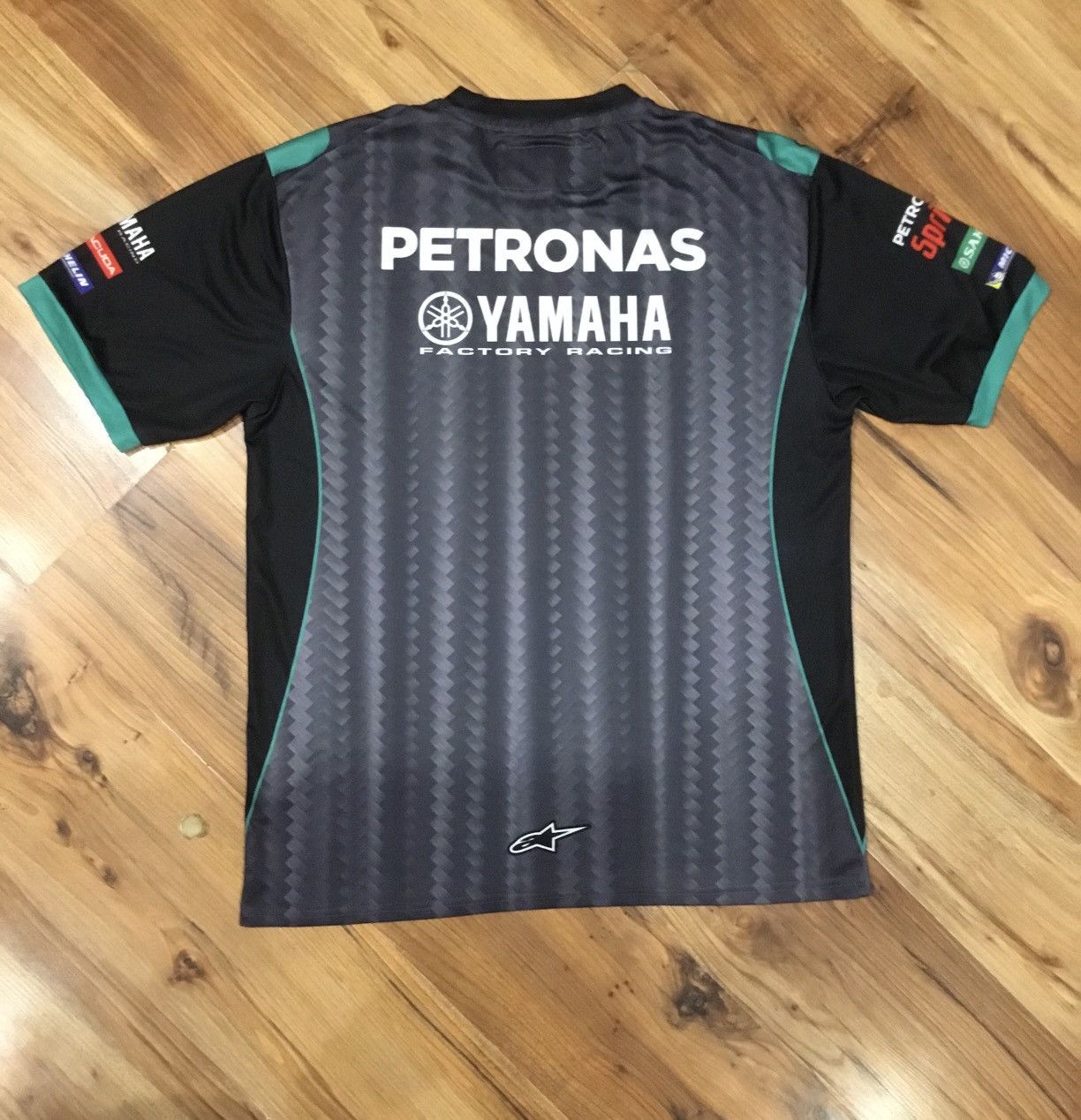 Other Vintage Petronas Yamaha Team Racing T-Shirt Size XL Size US XL / EU 56 / 4 - 2 Thumbnail