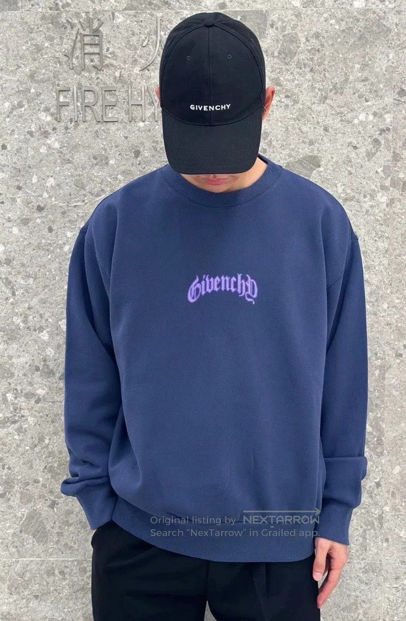 Givenchy Givenchy Blue Lightning Print Long Sleeve. Size US XS / EU 42 / 0 - 4 Thumbnail