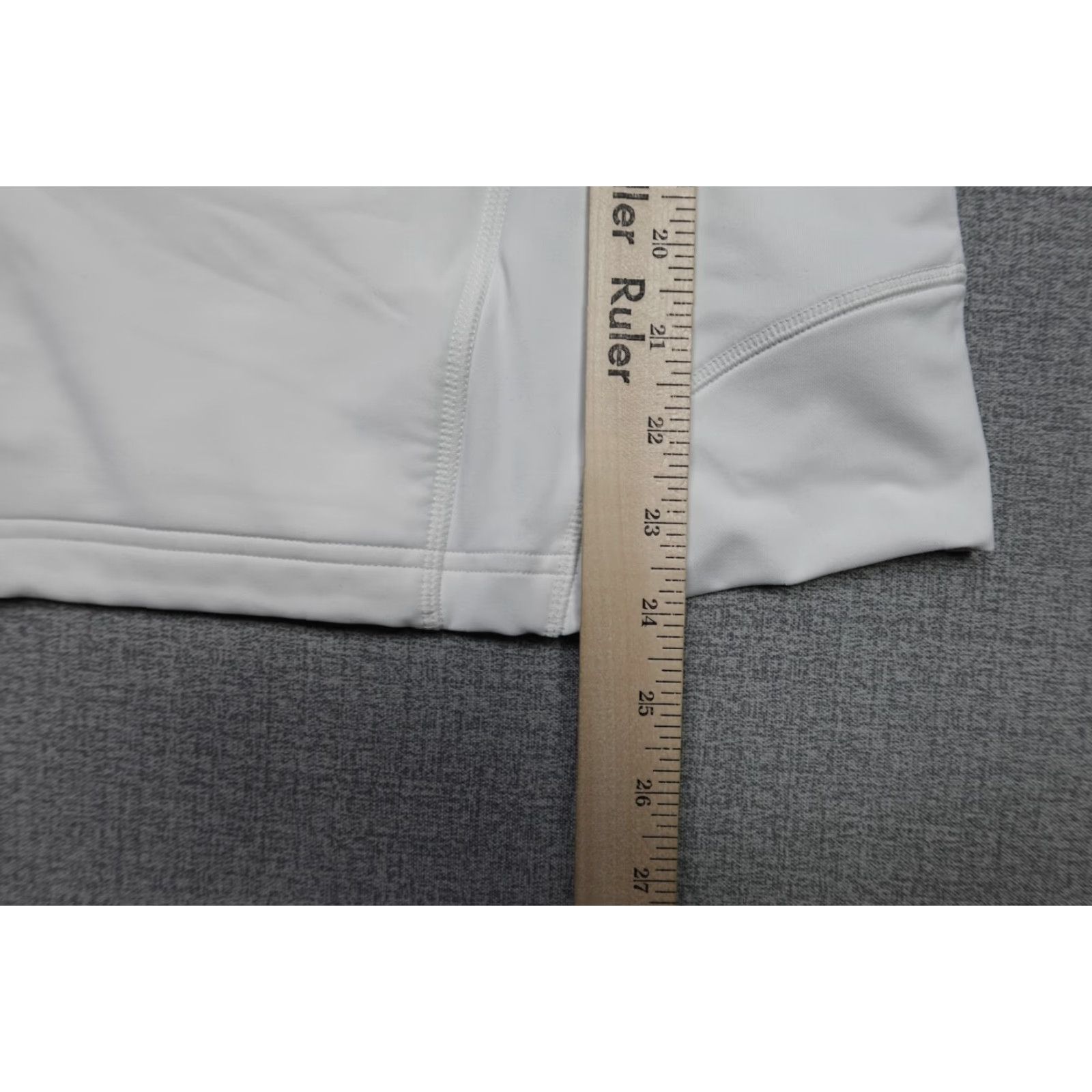 Peter Millar Peter Millar Sweater Womens Small White Full Zip UPF 50+ Sun Protection Midi Knit Classic Size S White Size S / US 4 / IT 40 - 6 Thumbnail