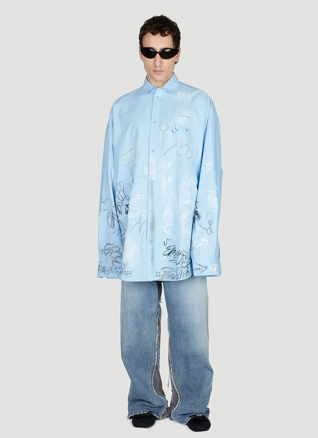 Balenciaga o1la1rc1a0325 Unisex Graffiti Shirt Oversized in Blue Size US XXL / EU 58 / 5 - 2 Thumbnail