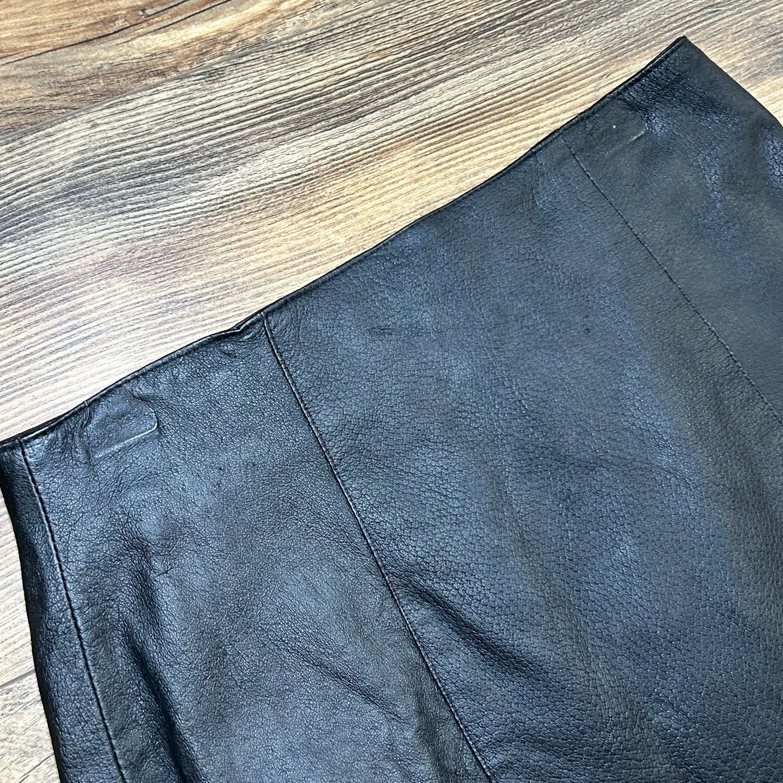 Vintage Vintage Black Leather Pencil Skirt 80s Rock Office Siren Size 26" / US 2 / IT 38 - 3 Thumbnail