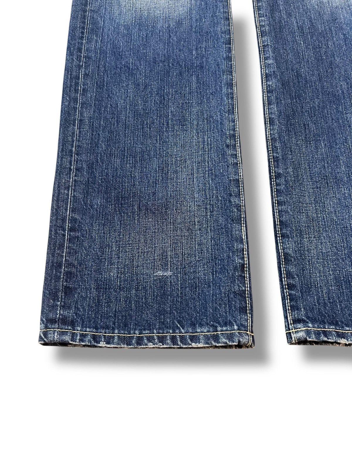 Uniqlo Uniqlo S-002 - Faded Blue Wash, Distressed Straight Jeans Size US 32 / EU 48 - 5 Thumbnail