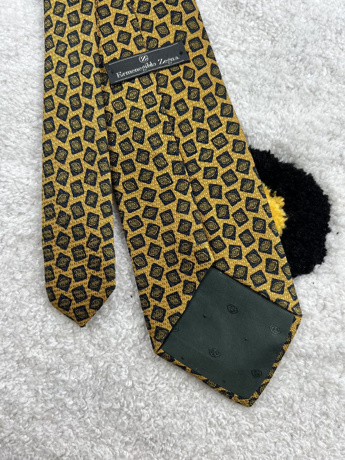 Ermenegildo Zegna Vintage Ermenegildo Zegna Silk Geometric Gold Luxury Tie Size ONE SIZE - 6 Thumbnail