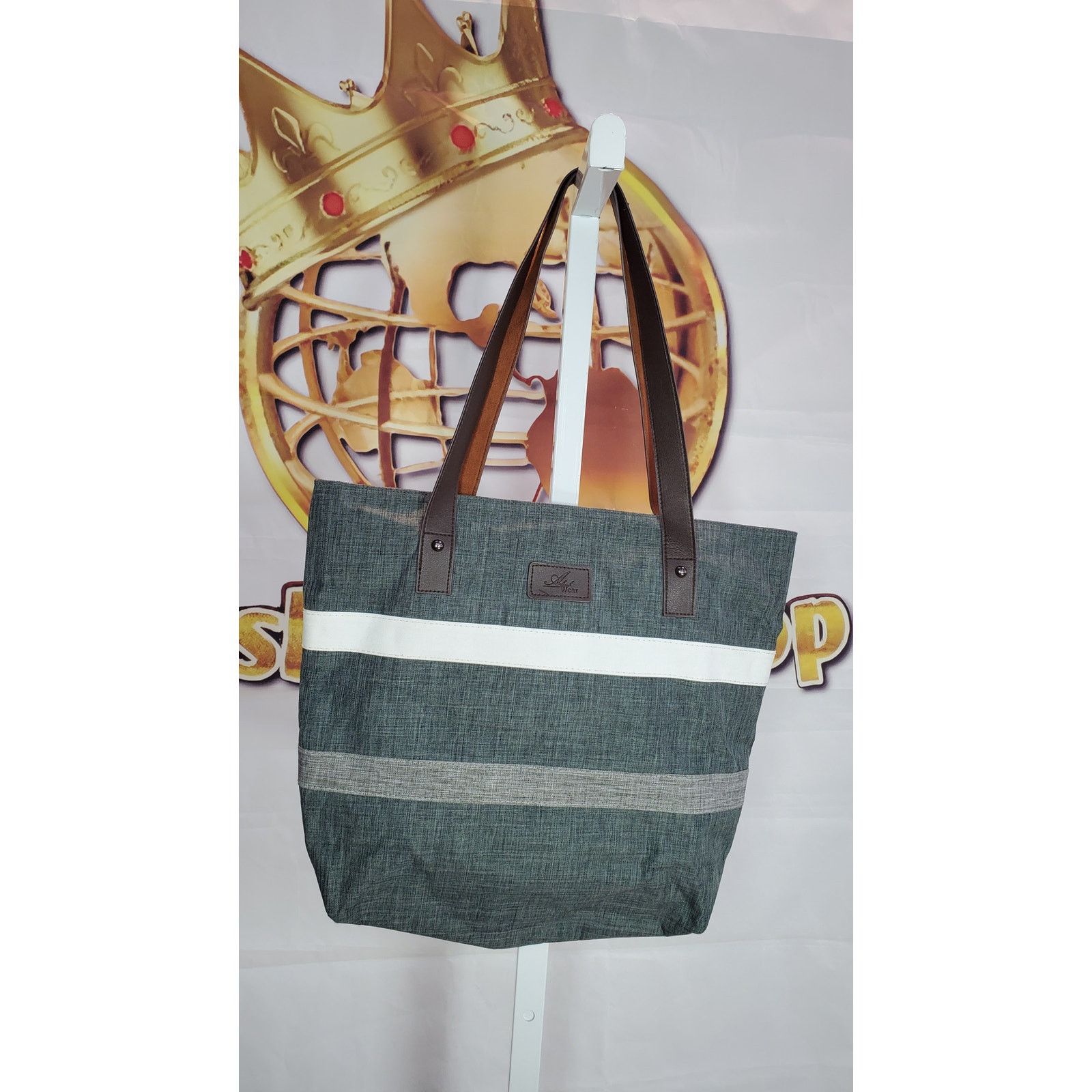 Other Aleah Wear Green White Gray Tote Bag Size ONE SIZE - 1 Thumbnail