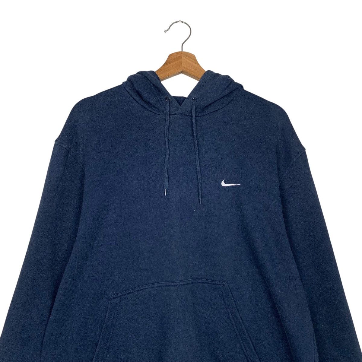 Nike Y2k Vintage NIKE Swoosh Logo Pullover Hoodies #3588-C164 Size US M / EU 48-50 / 2 - 9 Thumbnail