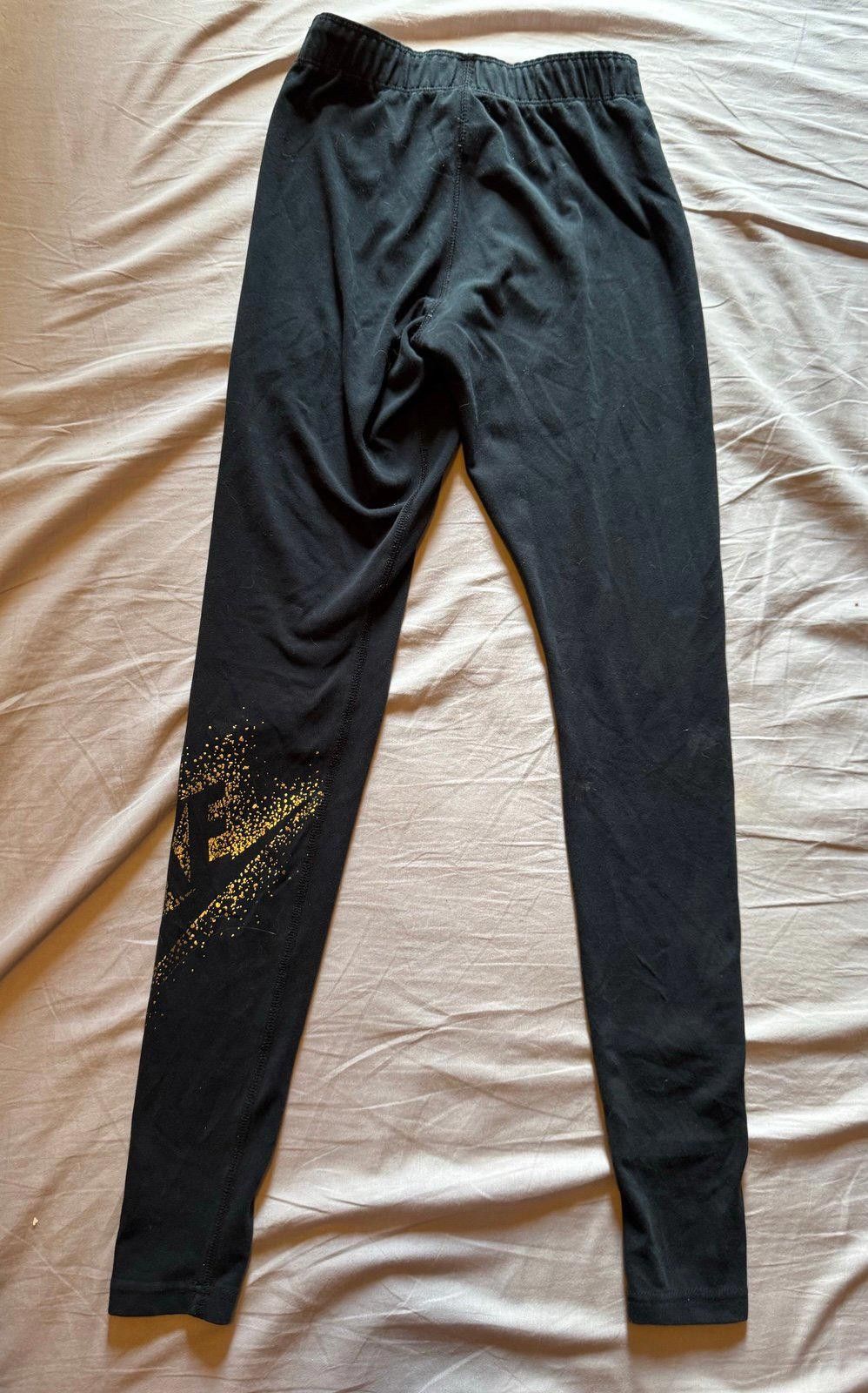 Nike XS Women’s Black Nike Leggings Size 26" / US 2 / IT 38 - 2 Thumbnail