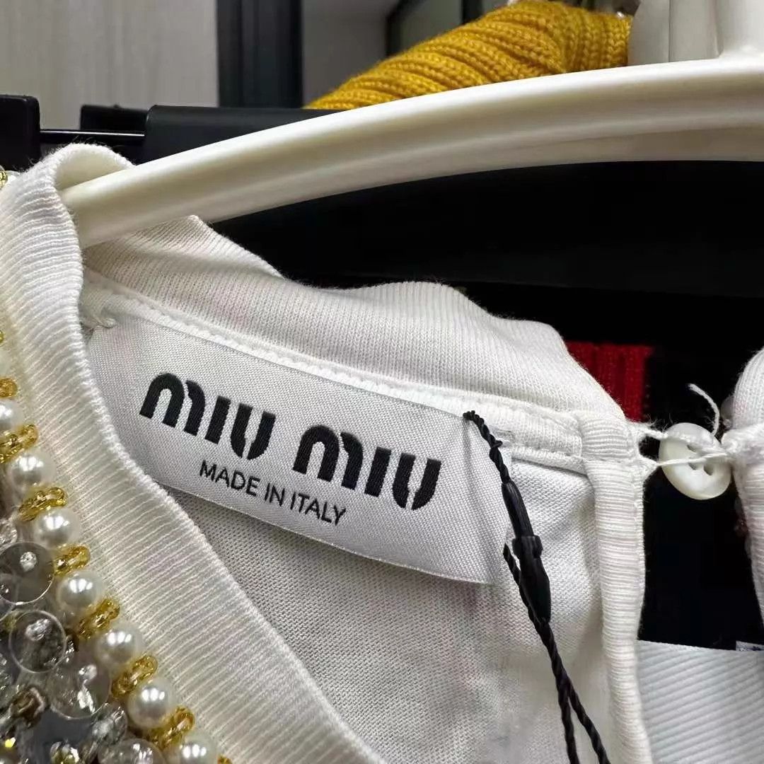 Miu Miu MIU MIU Neckline Crystal Slogan Short Sleeve Tee L 95 NEW Size L / US 10 / IT 46 - 2 Thumbnail