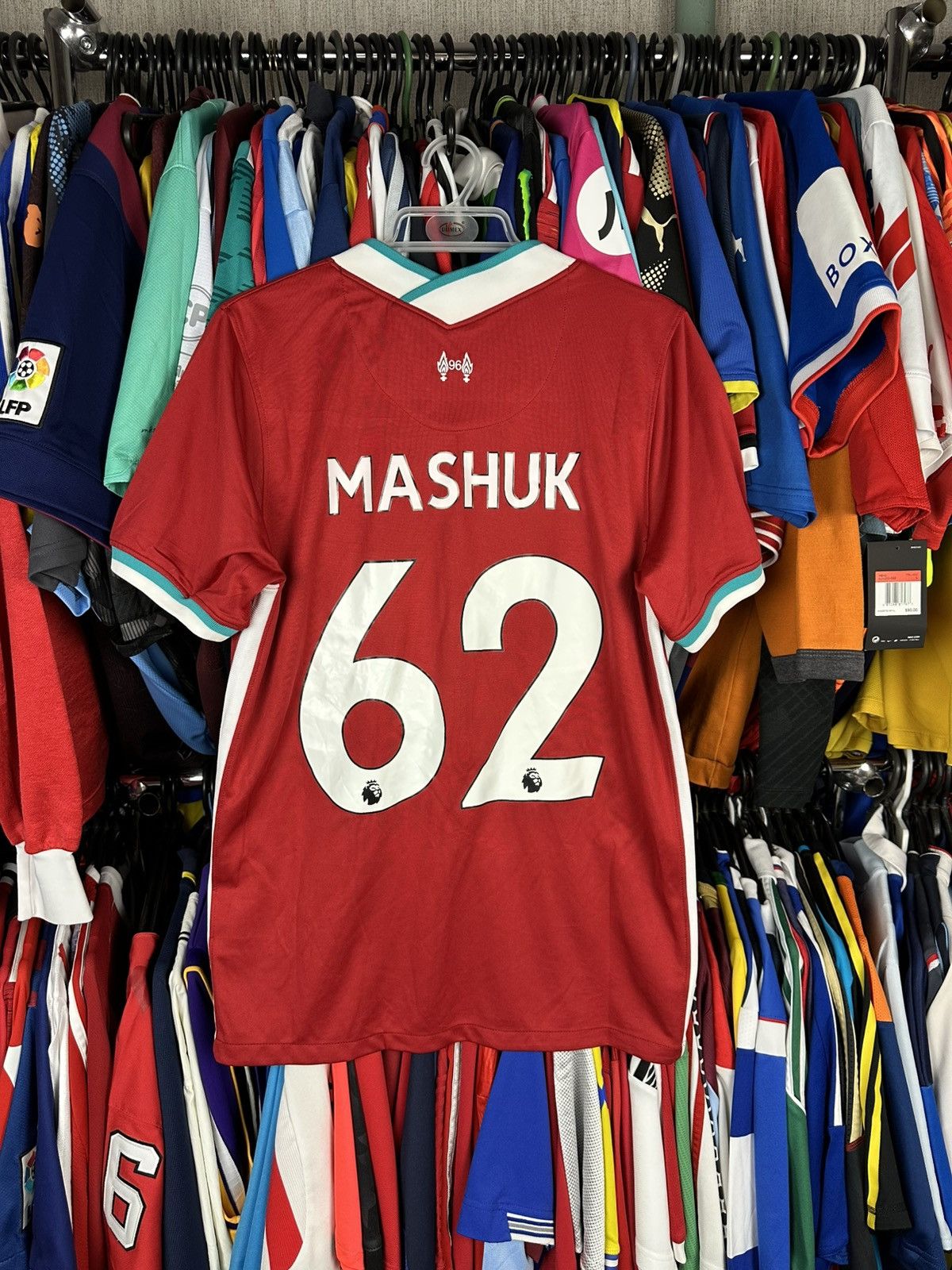 Other NIKE LIVERPOOL 2020 2021 HOME FOOTBALL SHIRT SOCCER JERSEY Size US S / EU 44-46 / 1 - 7 Thumbnail