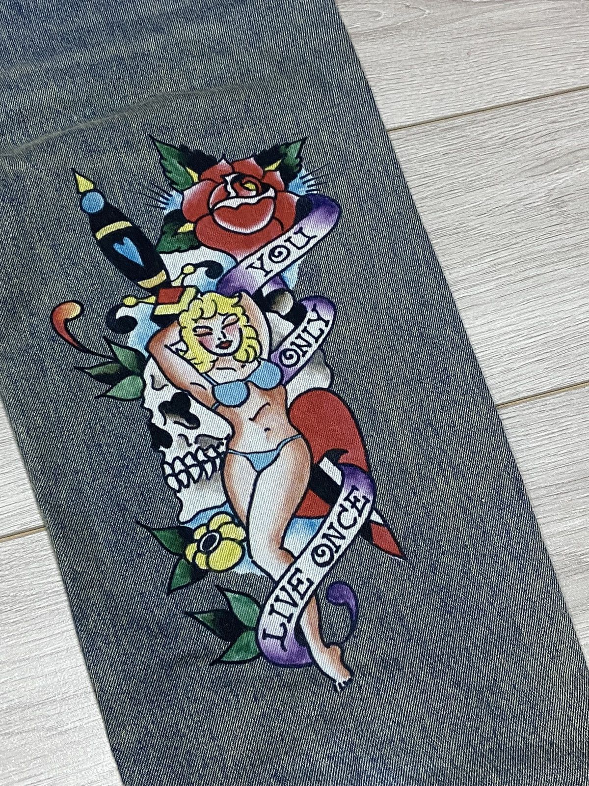 Ed Hardy Ed Hardy You only live once vintage big spell out logo jeans Size 30" / US 8 / IT 44 - 4 Thumbnail
