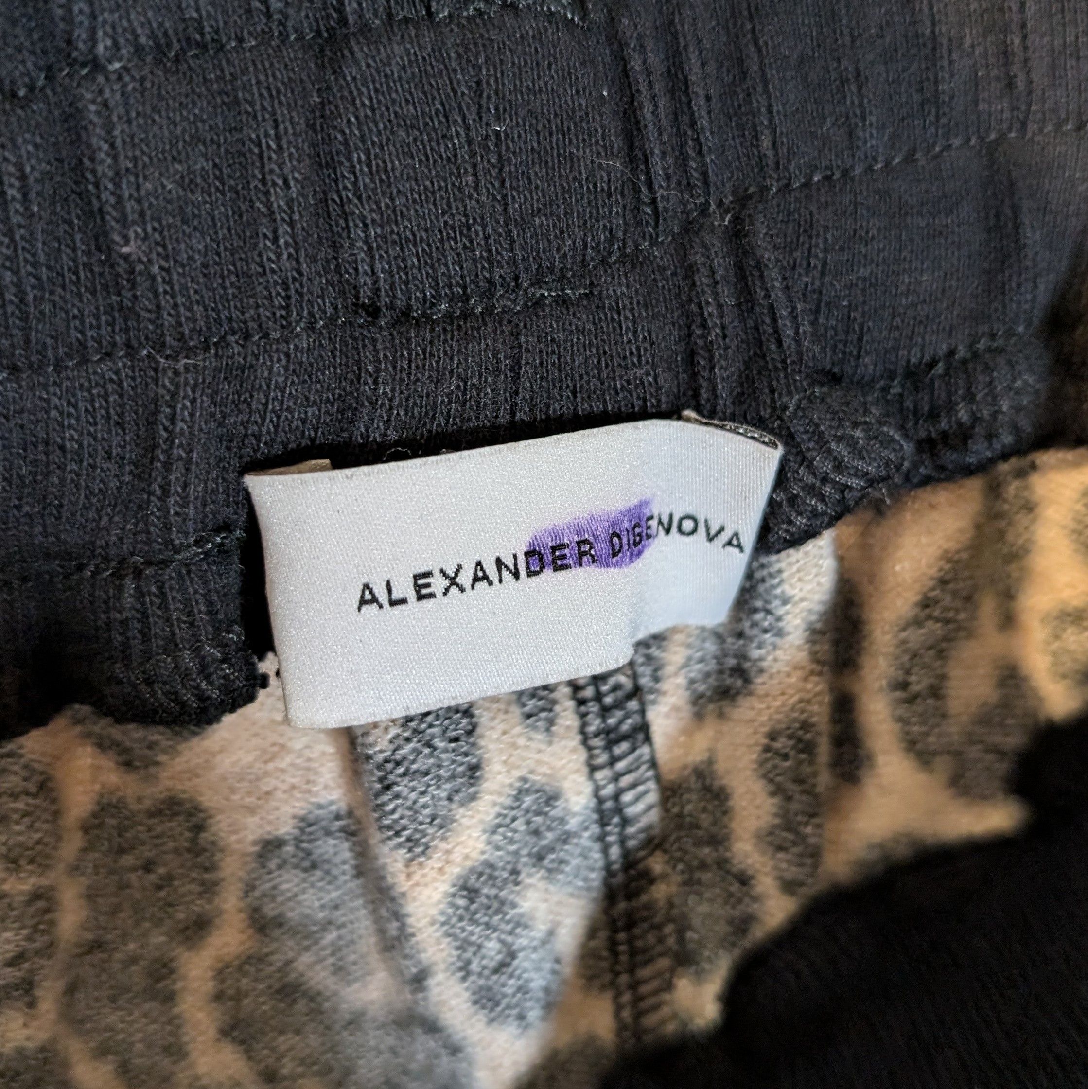 ALEXANDER DIGENOVA Brushed Leopard Raw Hem Shorts Size US 28 / EU 44 - 3 Thumbnail