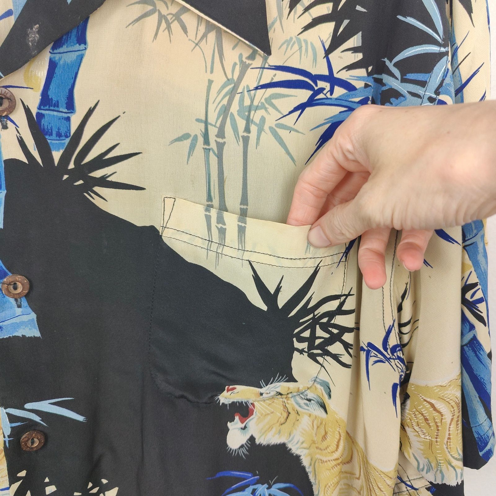 Other Vintage Avanti Silk Hawaiian Shirt Mens Large Tiger Size US L / EU 52-54 / 3 - 4 Thumbnail