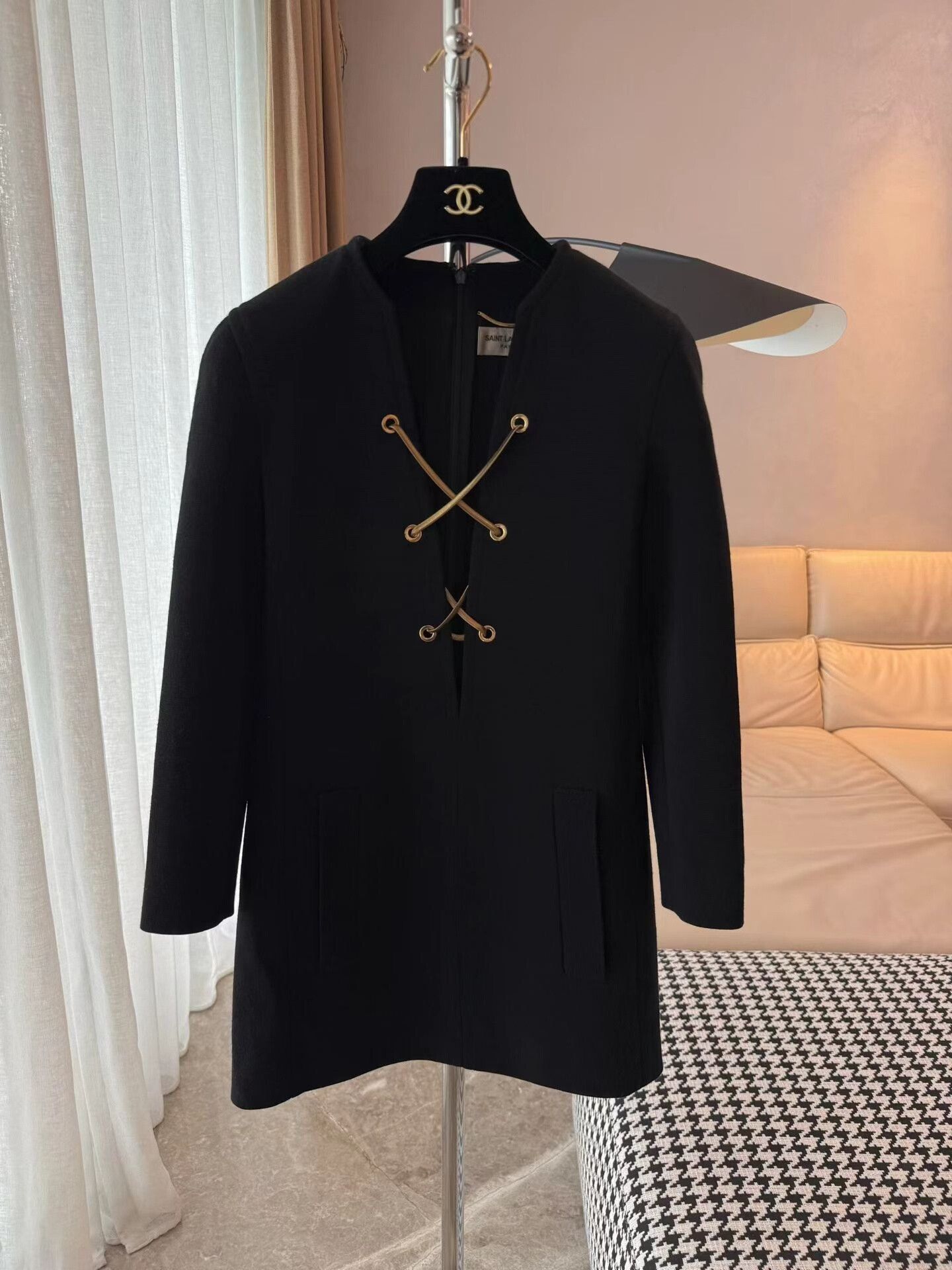 Saint Laurent Paris Saint Laurent Black Wool Dress with Chain Size XXS / US 00 / IT 34 - 1 Thumbnail