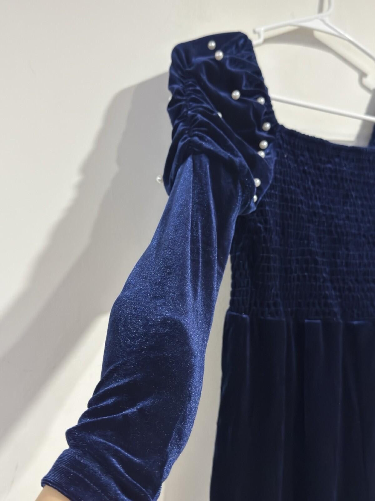 Other Girls Velvet Pearl Beaded Wide Leg Jumpsuit Square Neck(10Y) Size 30" / US 8 / IT 44 - 9 Thumbnail