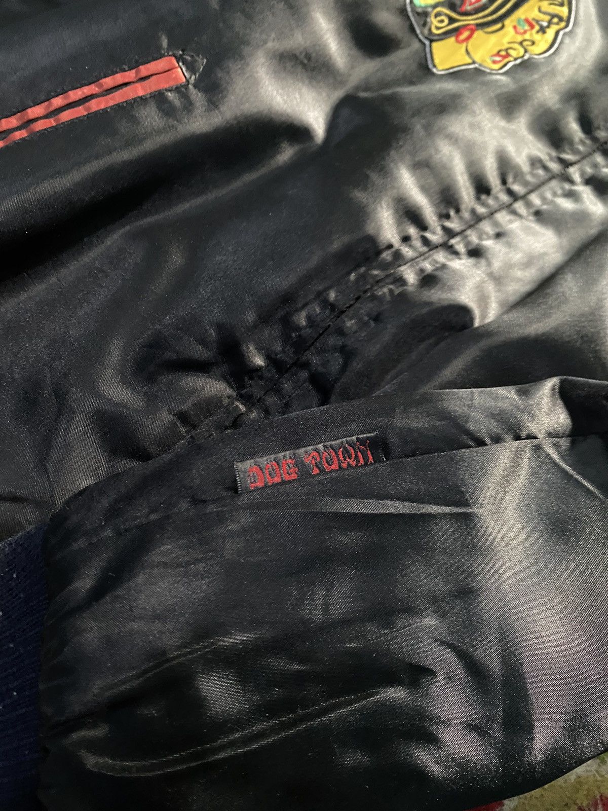 Dogtown Dogtown black hawakan sukajan souvenir jacket Size US M / EU 48-50 / 2 - 5 Thumbnail