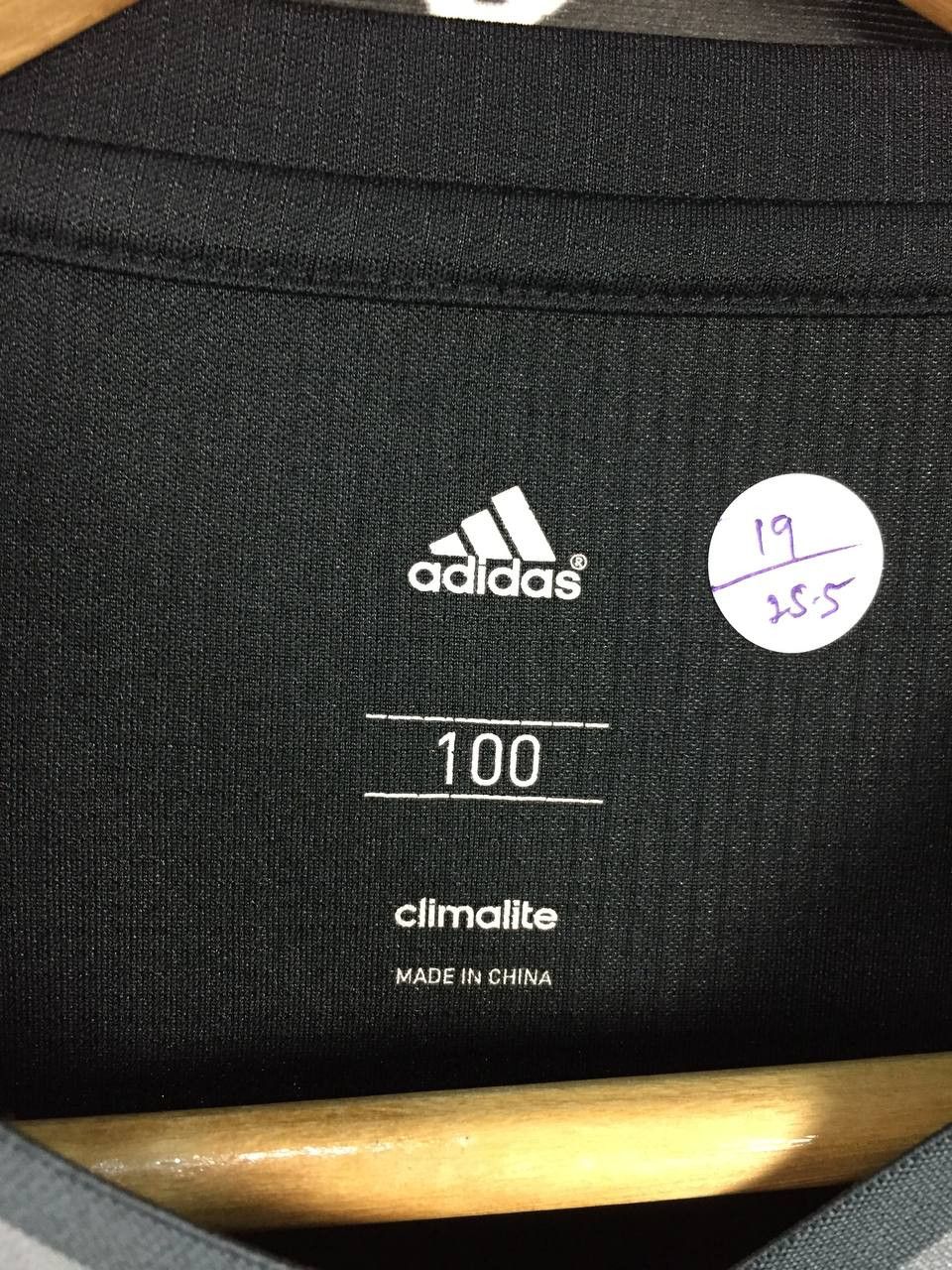 Adidas × Vintage Adidas Climalite Activewear V-Neck Jersey Size US M / EU 48-50 / 2 - 7 Thumbnail