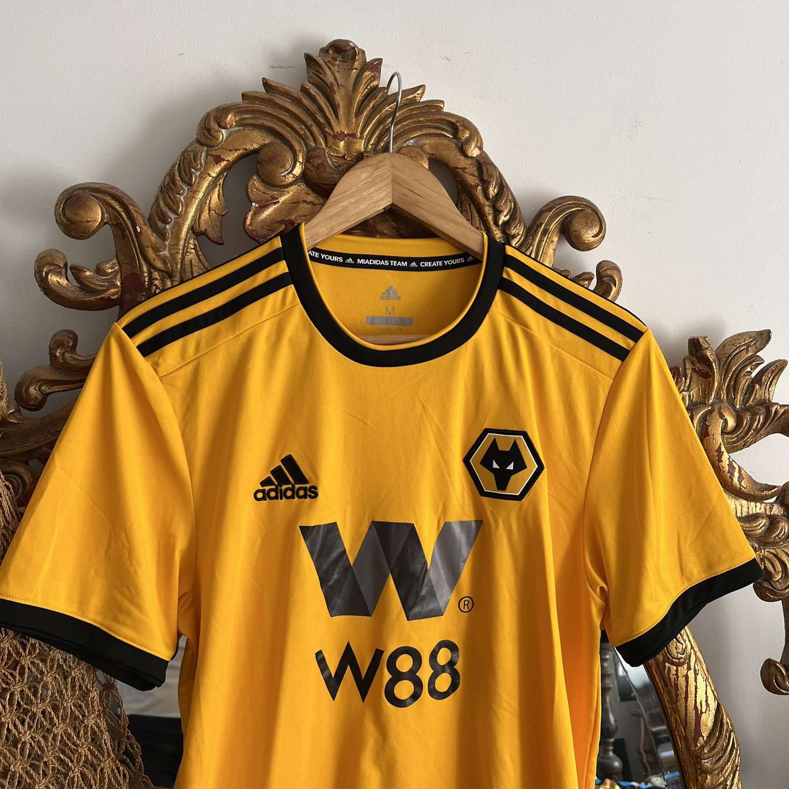 Adidas WOLVERHAMPTON WANDERERS FOOTBALL SHIRT SOCCER JERSEY ADIDAS Size US M / EU 48-50 / 2 - 3 Thumbnail