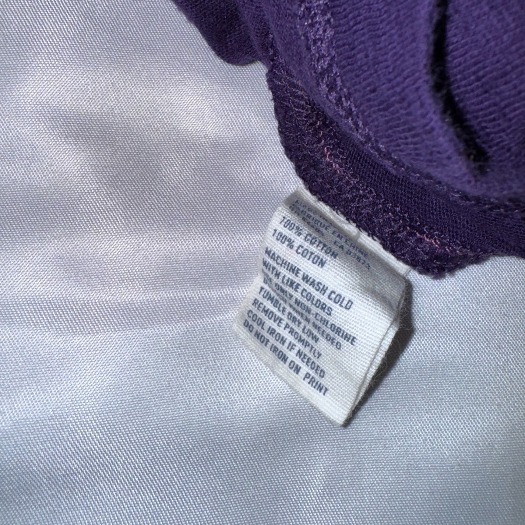 American Eagle Outfitters American Eagle Outfitters Women Shirt XL Purple Feather Graphic Tshirt 3/4 Sleeve Tee Size XL / US 12-14 / IT 48-50 - 6 Thumbnail