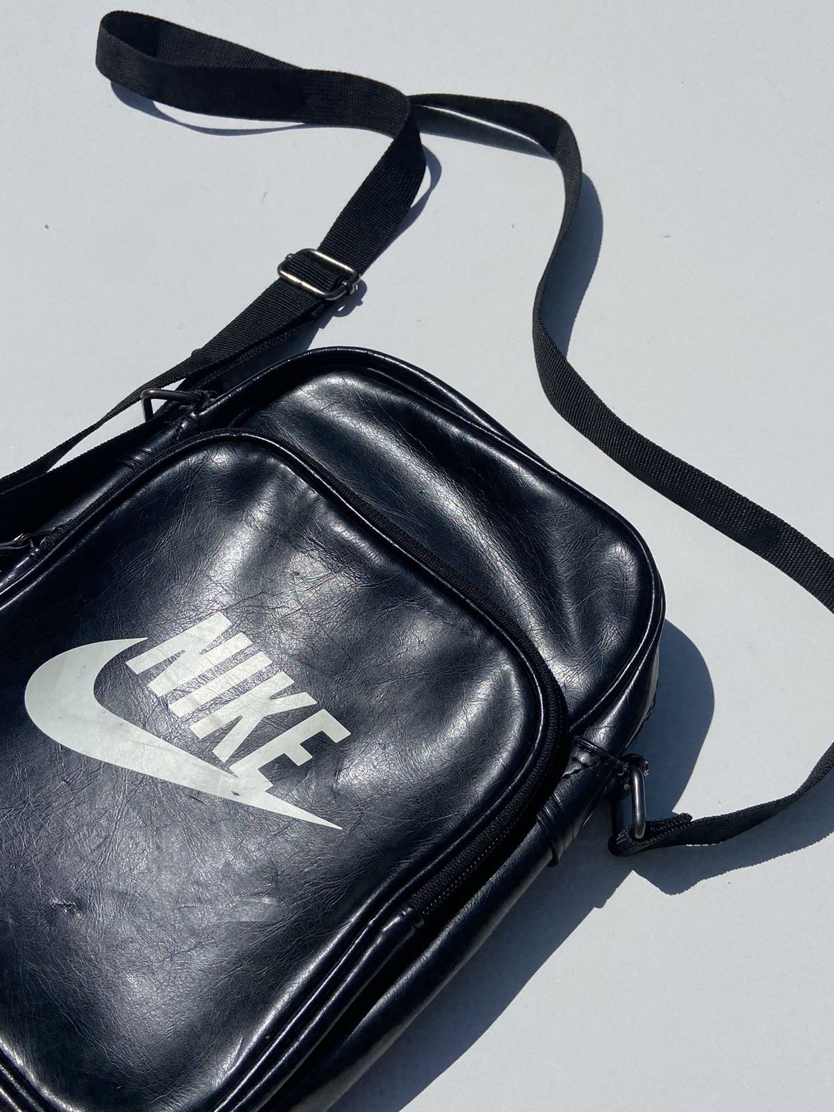 Vintage Nike Vintage Bag Y2K style messenger Size ONE SIZE - 5 Thumbnail