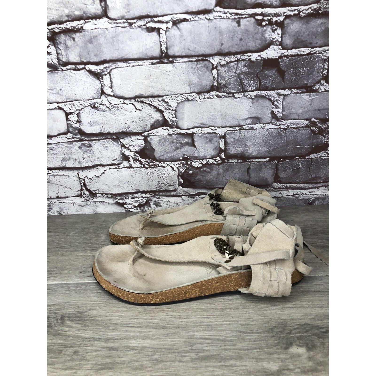 Free People Free People Grey Suede Leather Collins Thong Chain Strappy S Size US 6 / IT 36 - 21 Thumbnail
