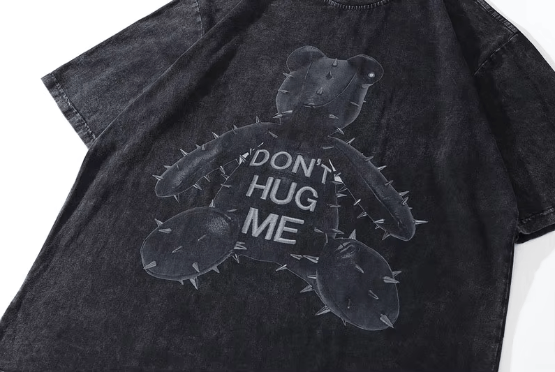 Japanese Brand × Vintage "Don't Hug-L" Oversized T-shirt Size US L / EU 52-54 / 3 - 2 Thumbnail