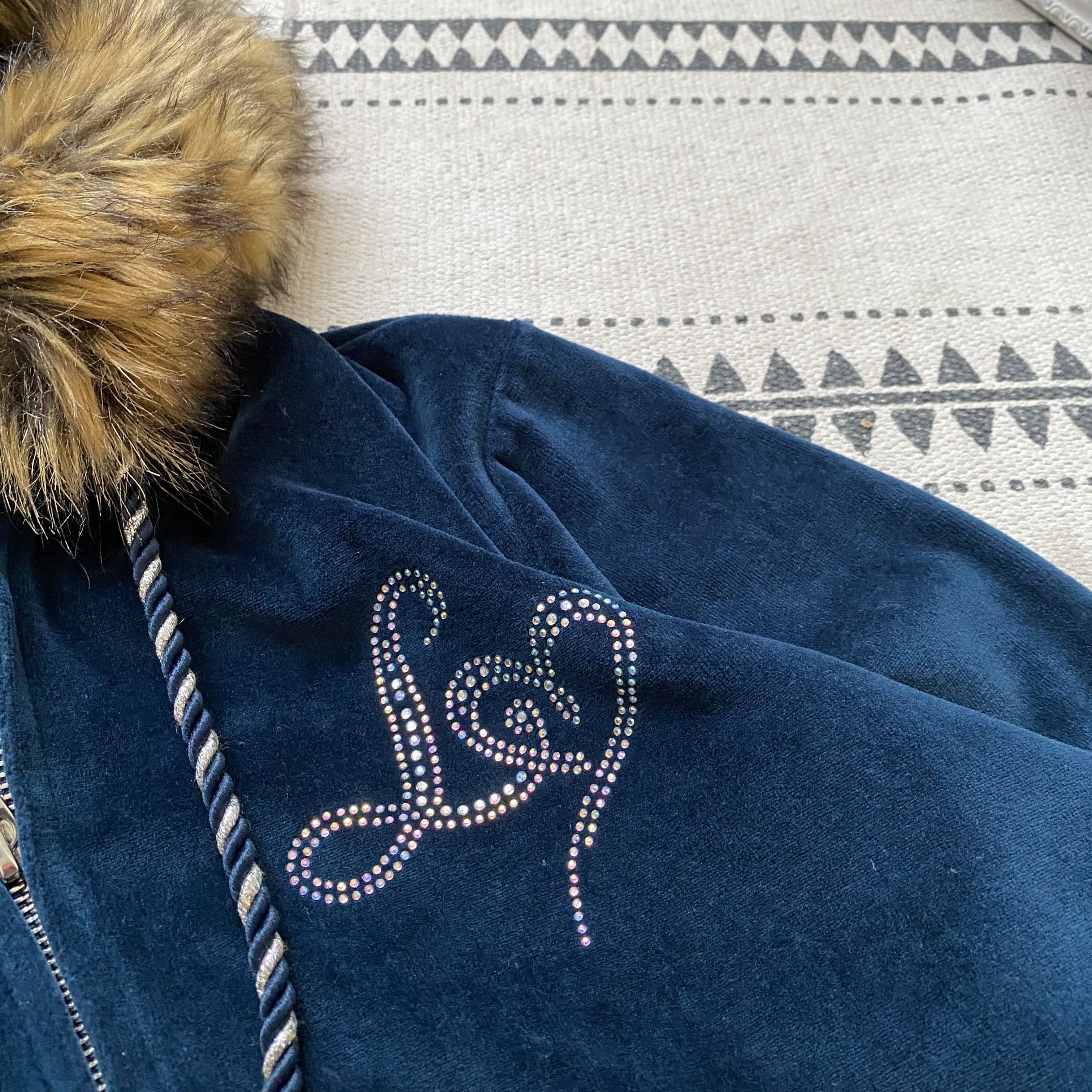 Juicy Couture If Six Was Nine Style Velour Faux Fur Zip Hoodie Y2K Crystal Size M / US 6-8 / IT 42-44 - 5 Thumbnail