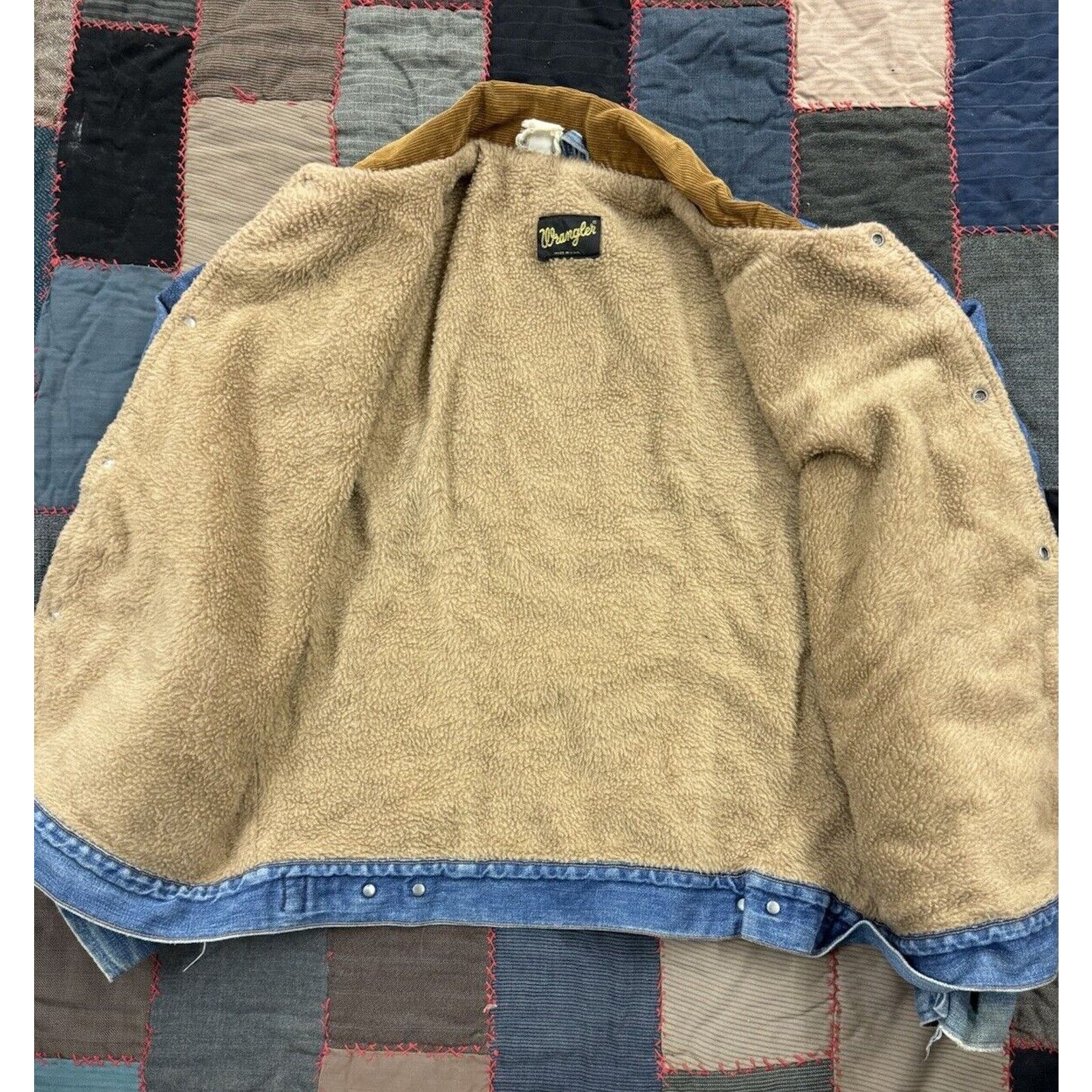 Wrangler True Vintage Faded 70s Wrangler Trucker USA Sherpa Lined Size US L / EU 52-54 / 3 - 3 Thumbnail
